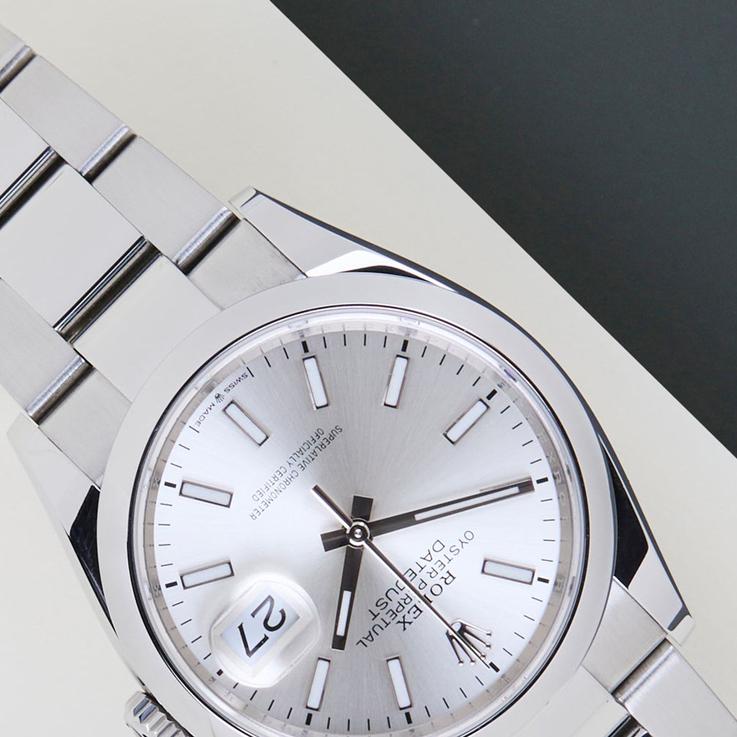 Rolex Datejust 36 126200 (2024) - Silver dial 36 mm Steel case (4/8)