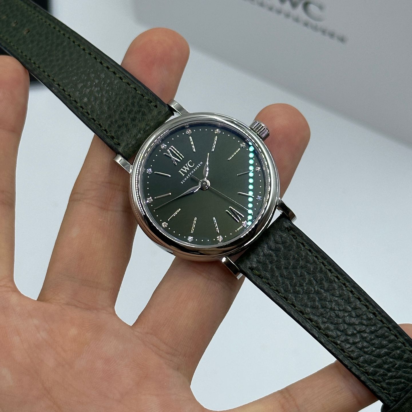 IWC Portofino Automatic IW357412 (2023) - Green dial 34 mm Steel case (7/8)