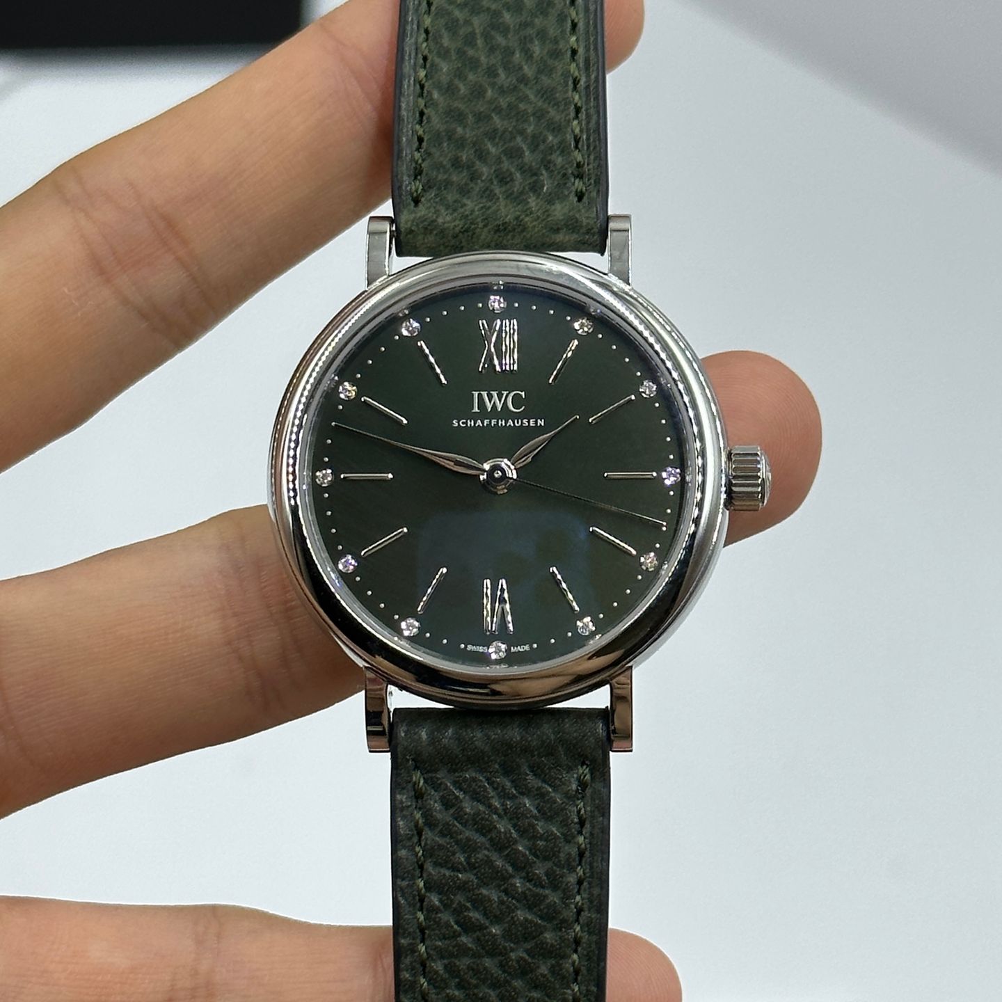 IWC Portofino Automatic IW357412 (2023) - Green dial 34 mm Steel case (5/8)