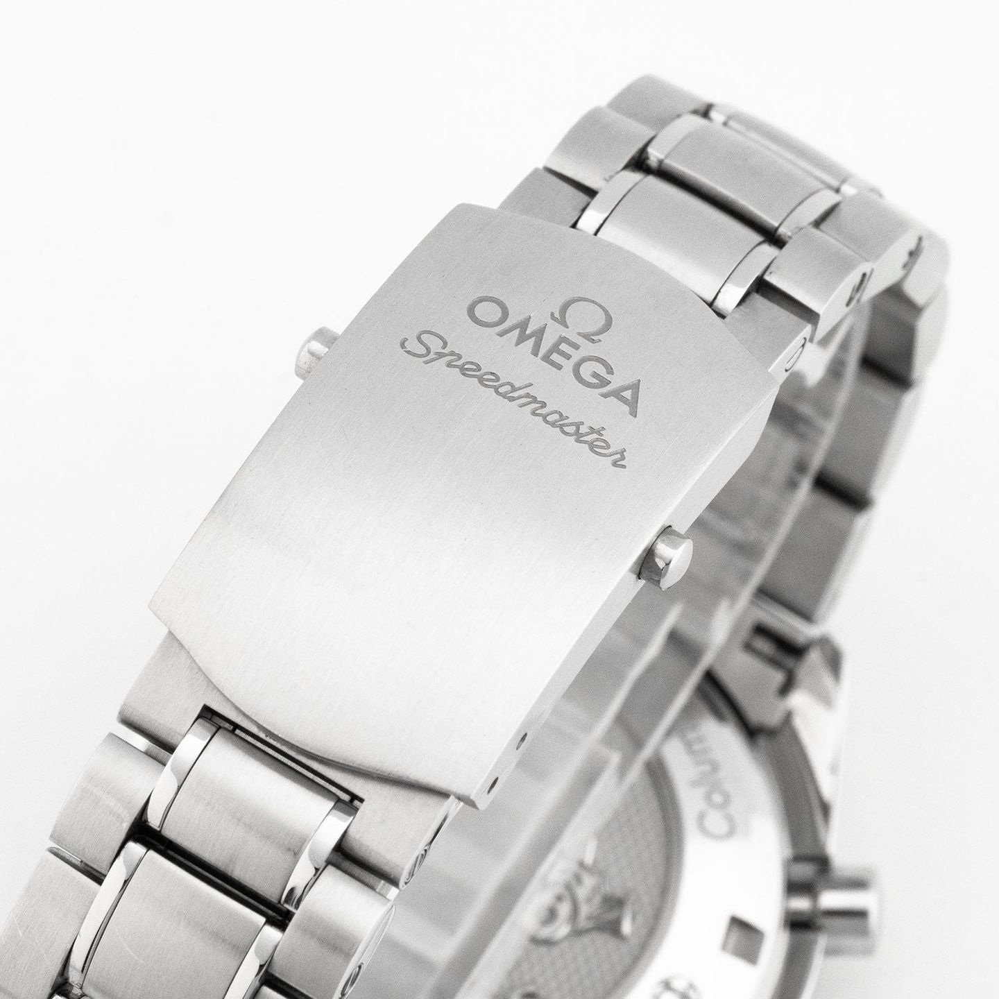 Omega Speedmaster Racing 326.30.40.50.01.001 (2009) - Black dial 40 mm Steel case (3/4)