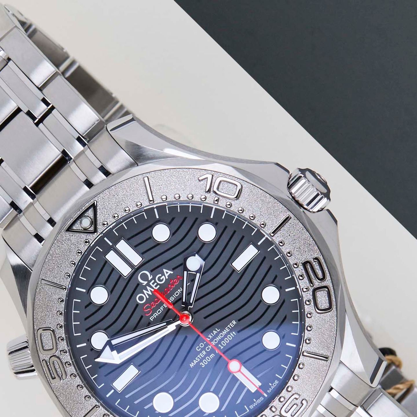 Omega Seamaster Diver 300 M 210.30.42.20.01.002 - (3/8)