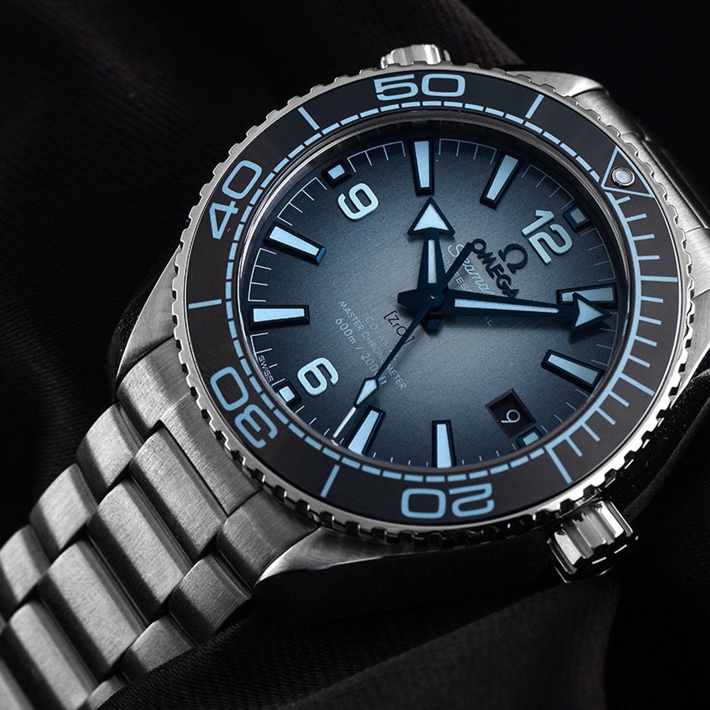 Omega Seamaster Planet Ocean 215.30.40.20.03.002 - (3/7)