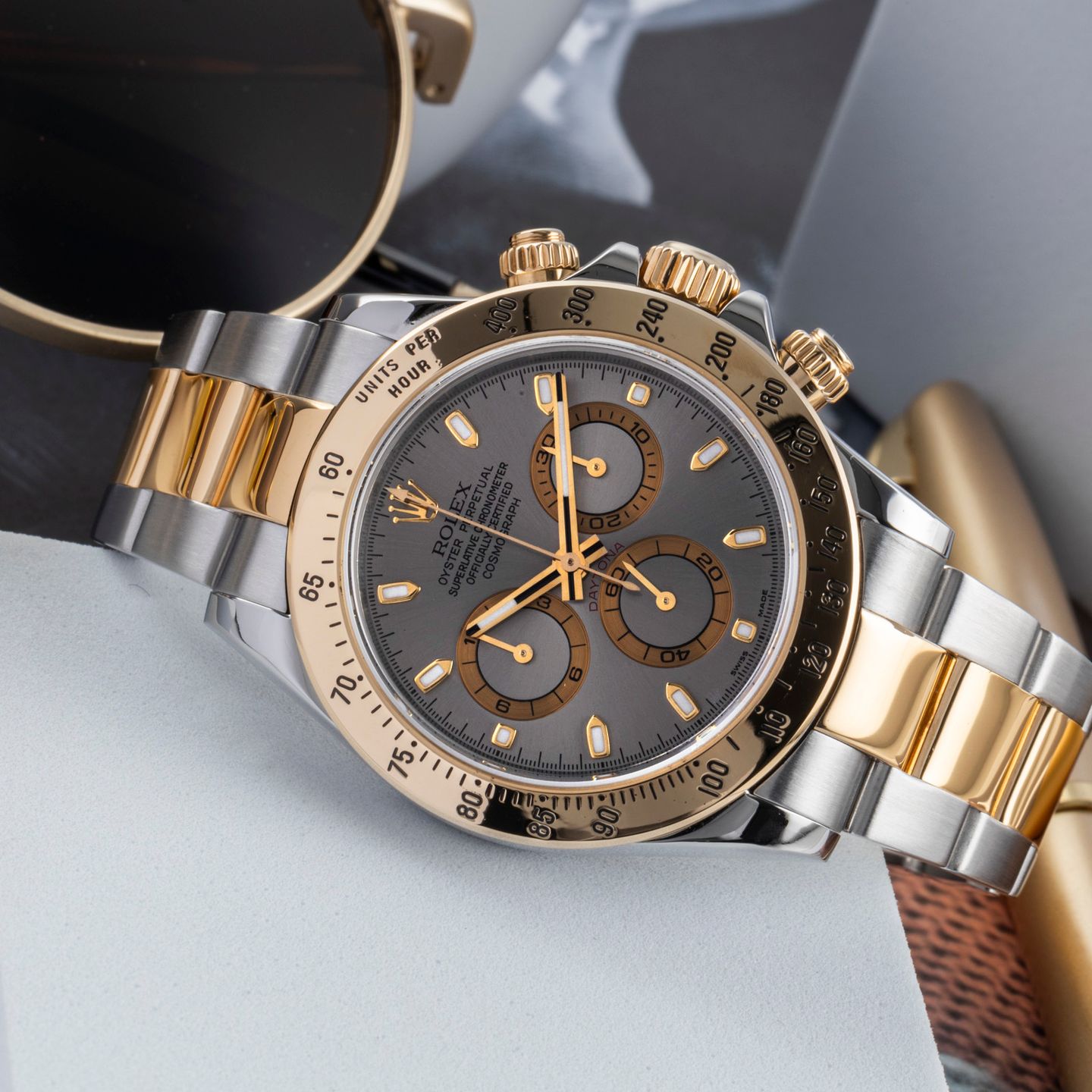 Rolex Daytona 116523 - (2/8)