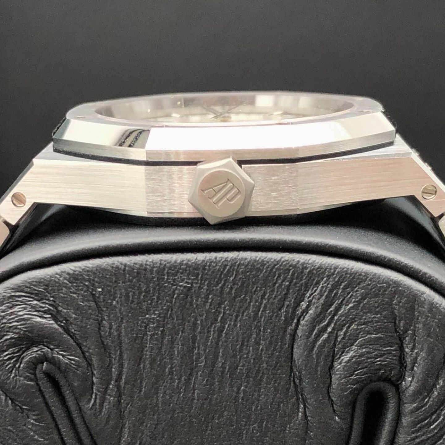 Audemars Piguet Royal Oak Selfwinding 15450ST.OO.1256ST.01 (2021) - Zilver wijzerplaat 37mm Staal (7/8)