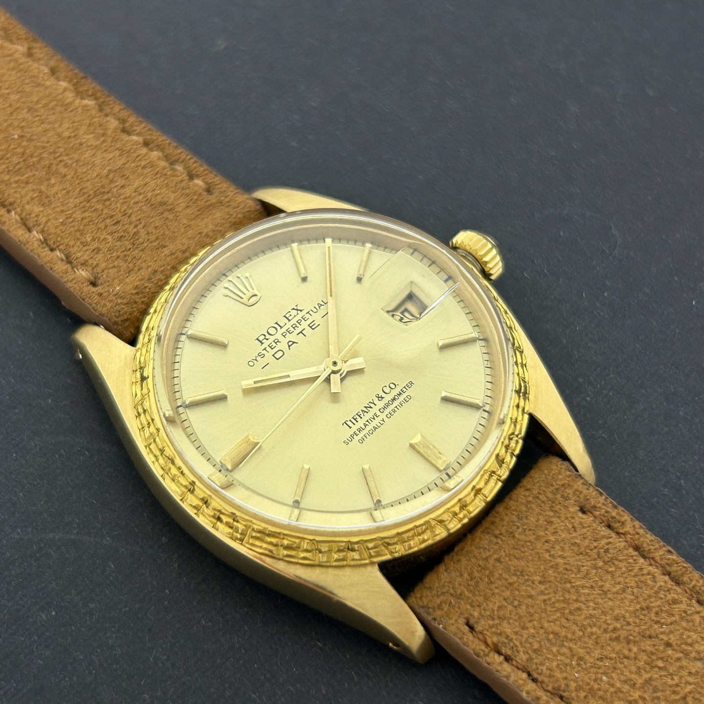 Rolex Oyster Perpetual Date 1508 (1963) - 34mm Geelgoud (3/8)