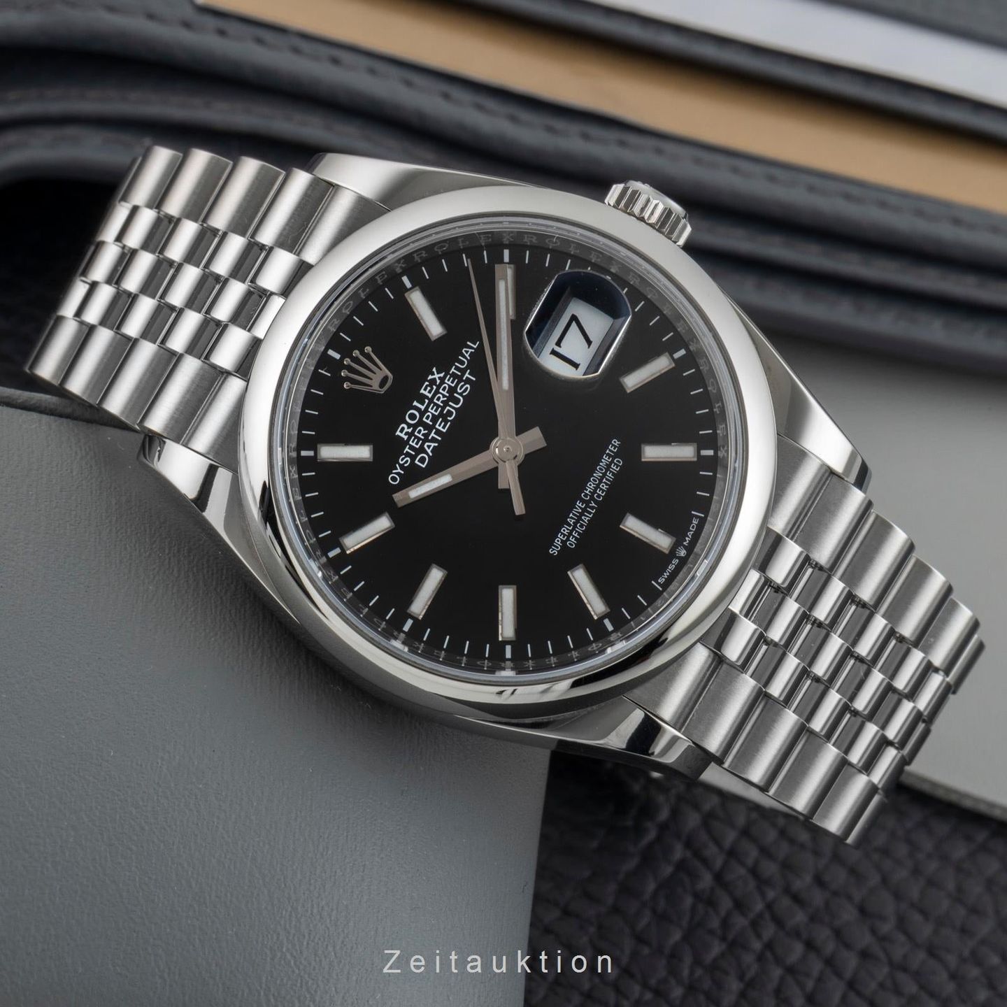 Rolex Datejust 36 126200 (Unknown (random serial)) - Black dial 36 mm Steel case (2/8)