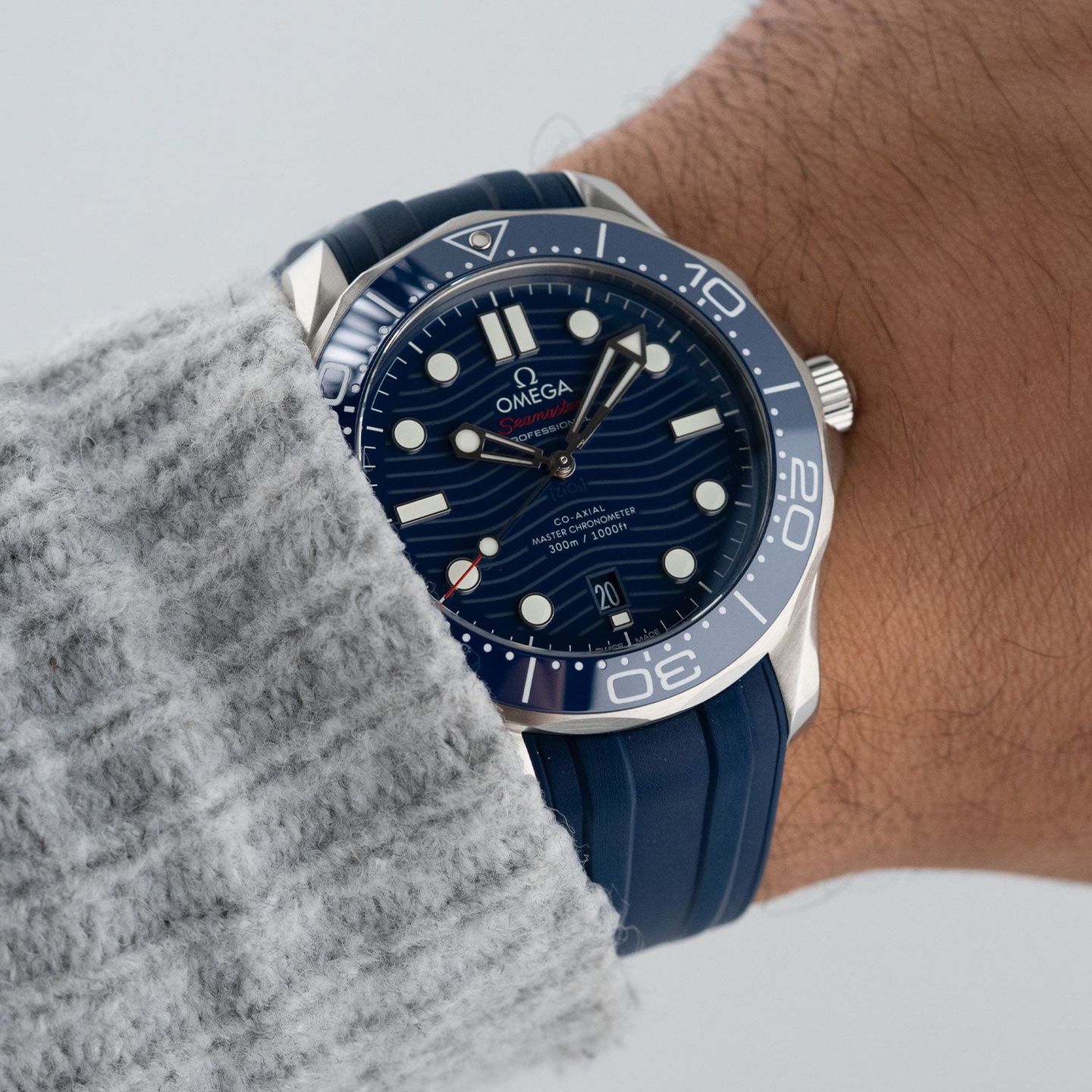 Omega Seamaster Diver 300 M 210.32.42.20.03.001 - (4/6)