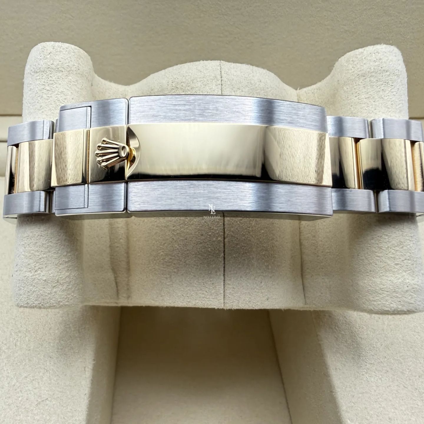 Rolex Submariner Date 126613LN (2026) - 41mm Goud/Staal (6/8)