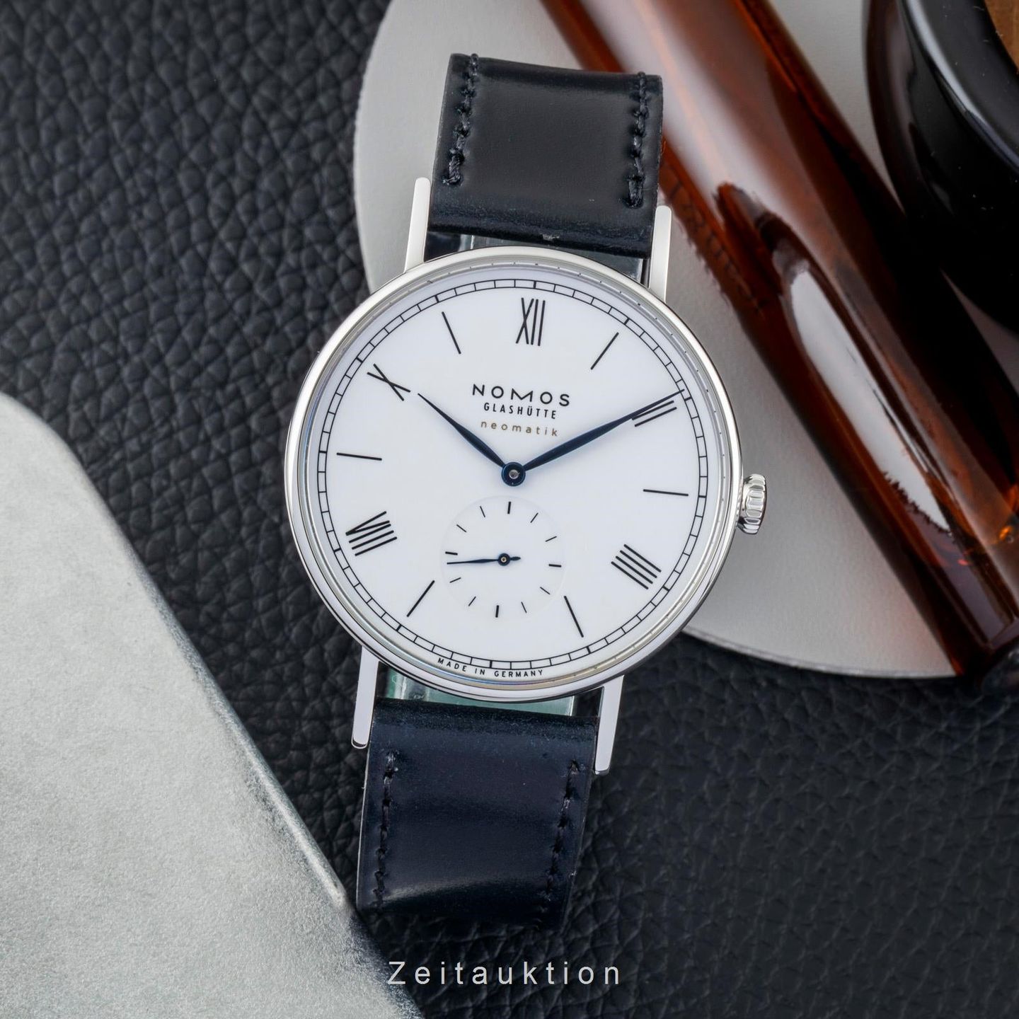 NOMOS Ludwig Neomatik 250.S1 - (3/8)