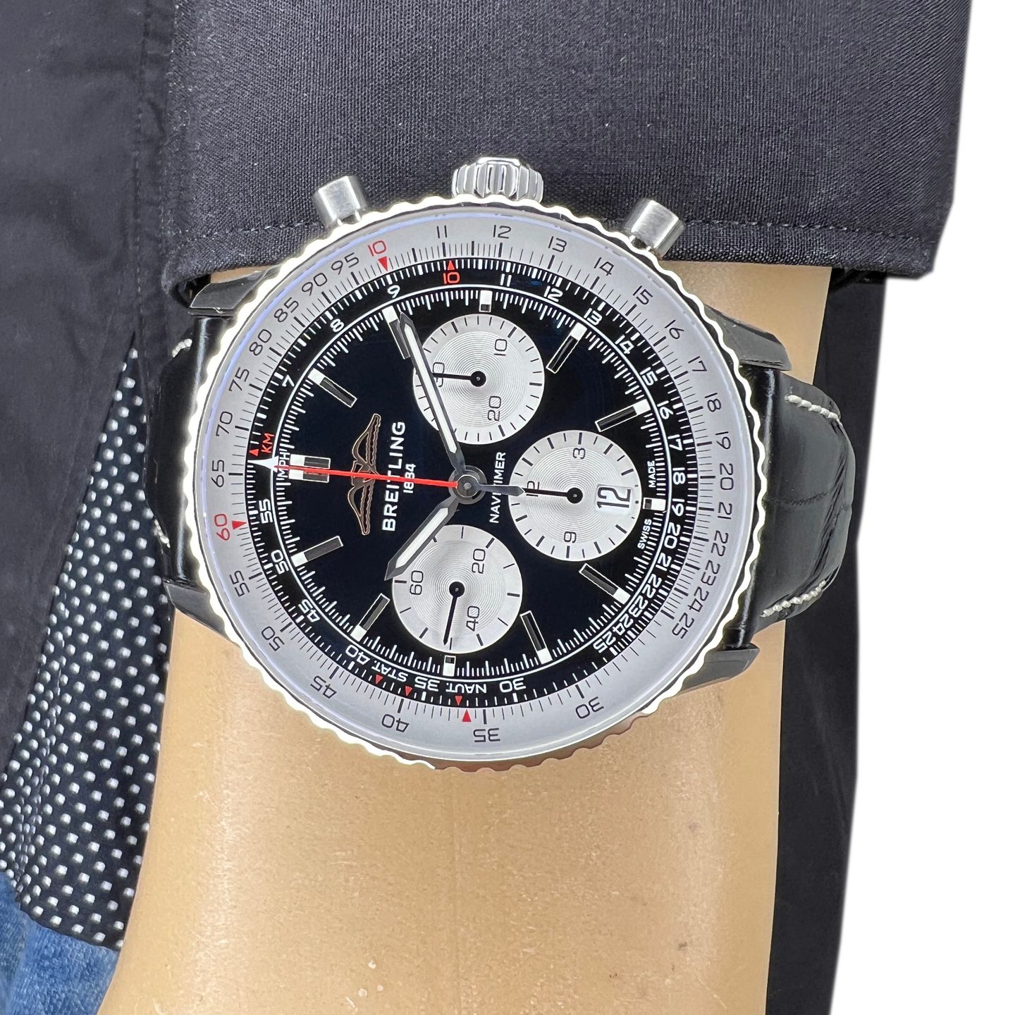 Breitling Navitimer 1 B01 Chronograph AB0138211B1P1 - (3/8)