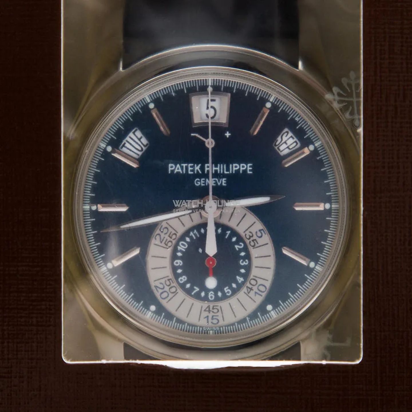 Patek Philippe Annual Calendar Chronograph 5960P-015 - (3/3)