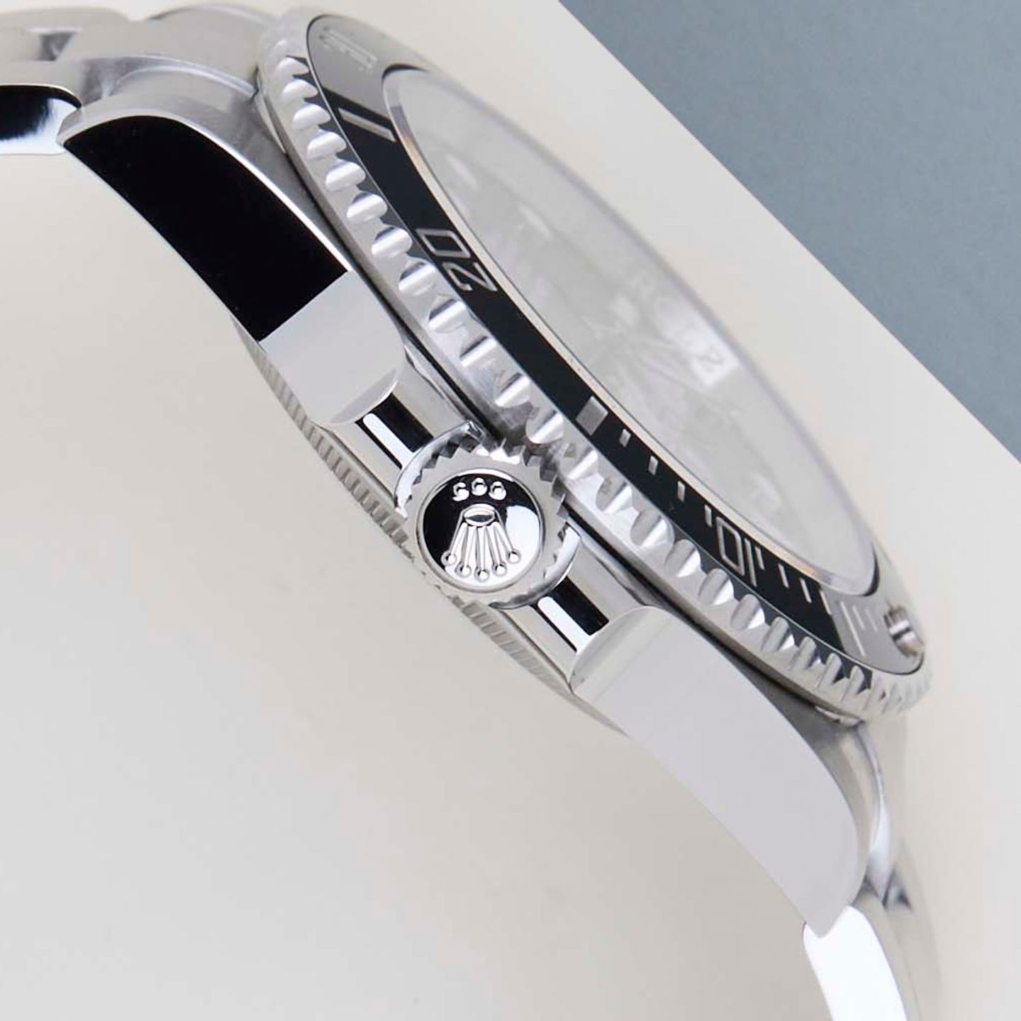 Rolex Submariner No Date 124060 - (8/8)