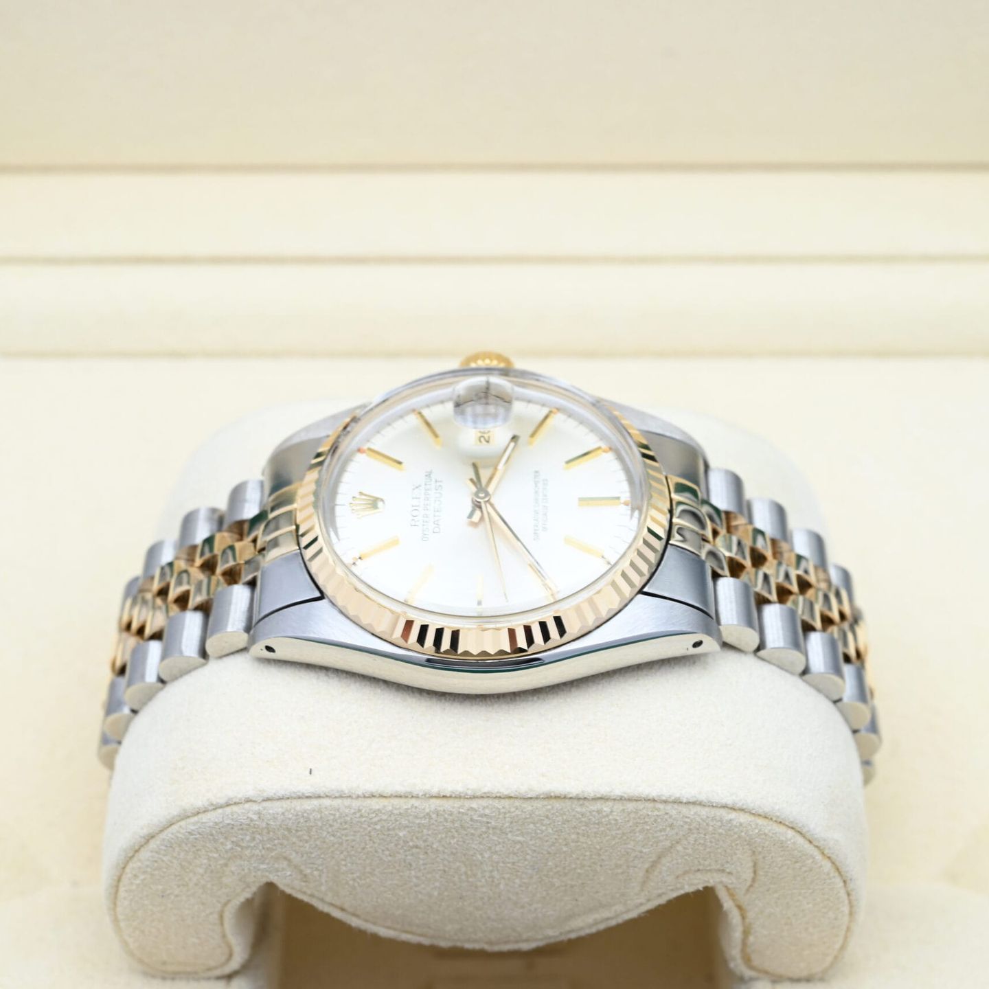 Rolex Datejust 36 16013 (1985) - Silver dial 36 mm Gold/Steel case (2/6)
