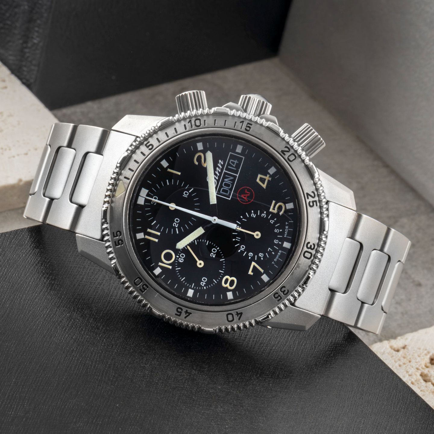 Sinn 203 203 (2000) - Steel case (2/8)