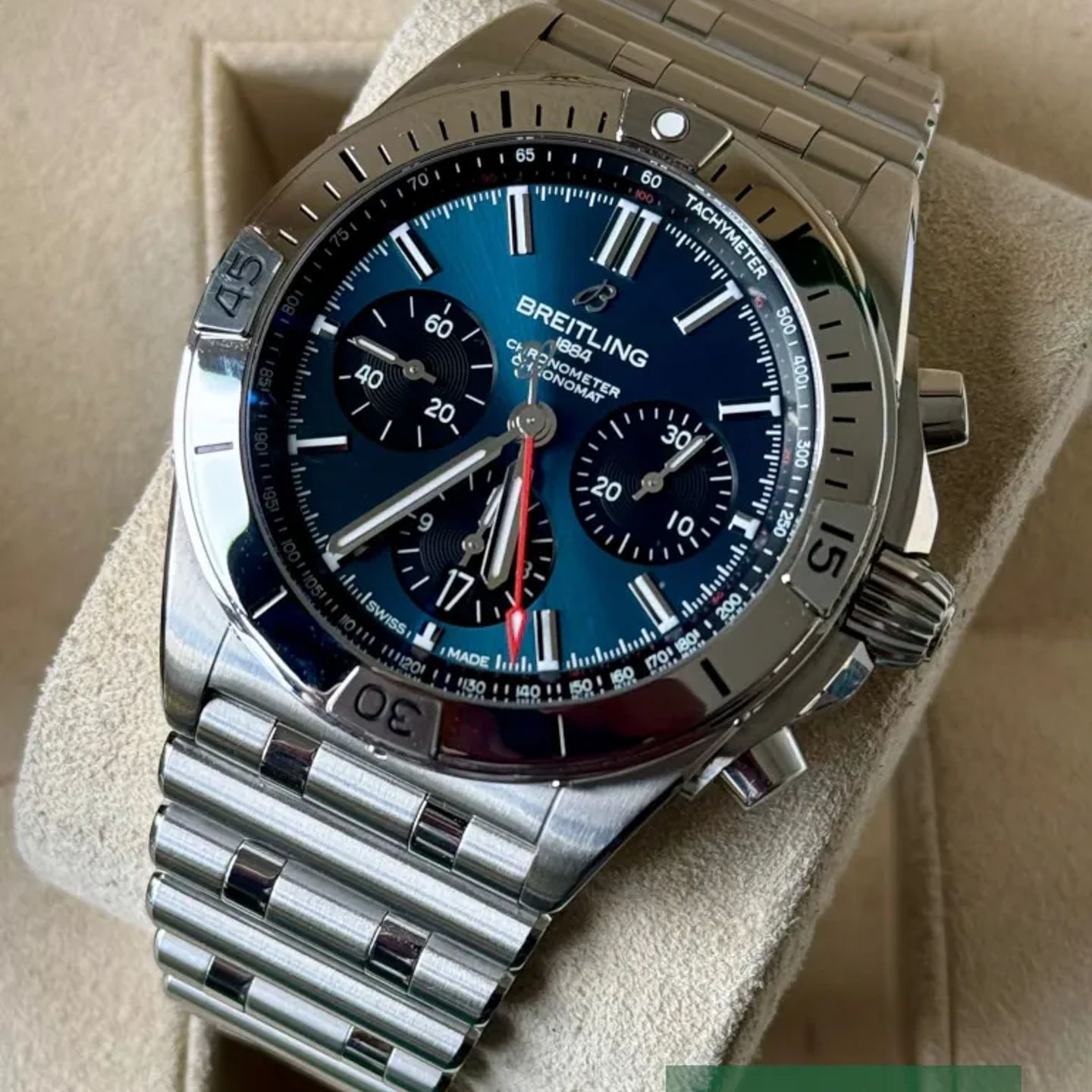 Breitling Chronomat 42 AB0134101C1A1 (2021) - Blue dial 42 mm Steel case (3/7)