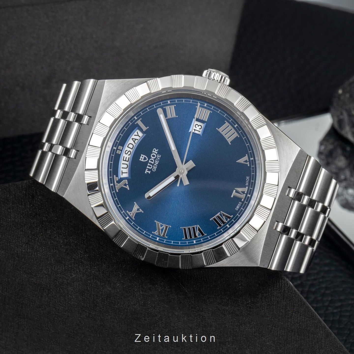 Tudor Royal 28600 - (2/8)