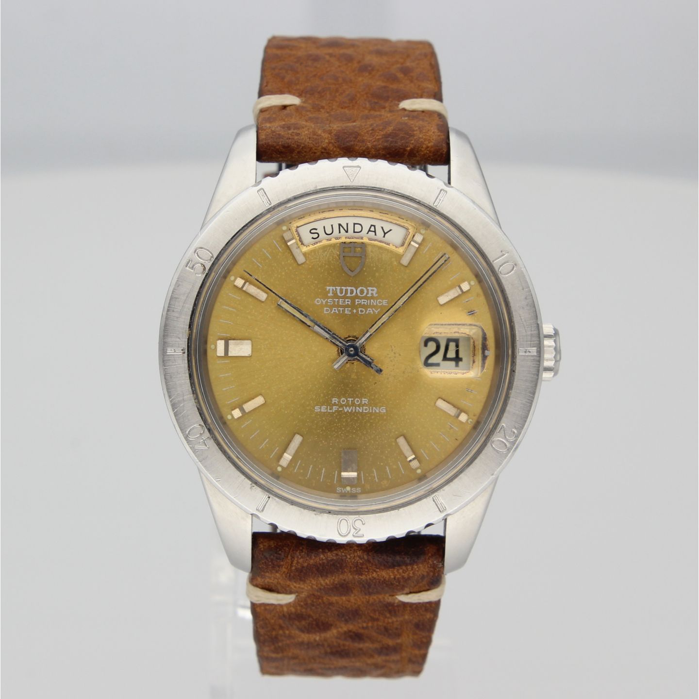 Tudor Prince Date 7020/0 (Unknown (random serial)) - Champagne dial 40 mm Steel case (2/8)