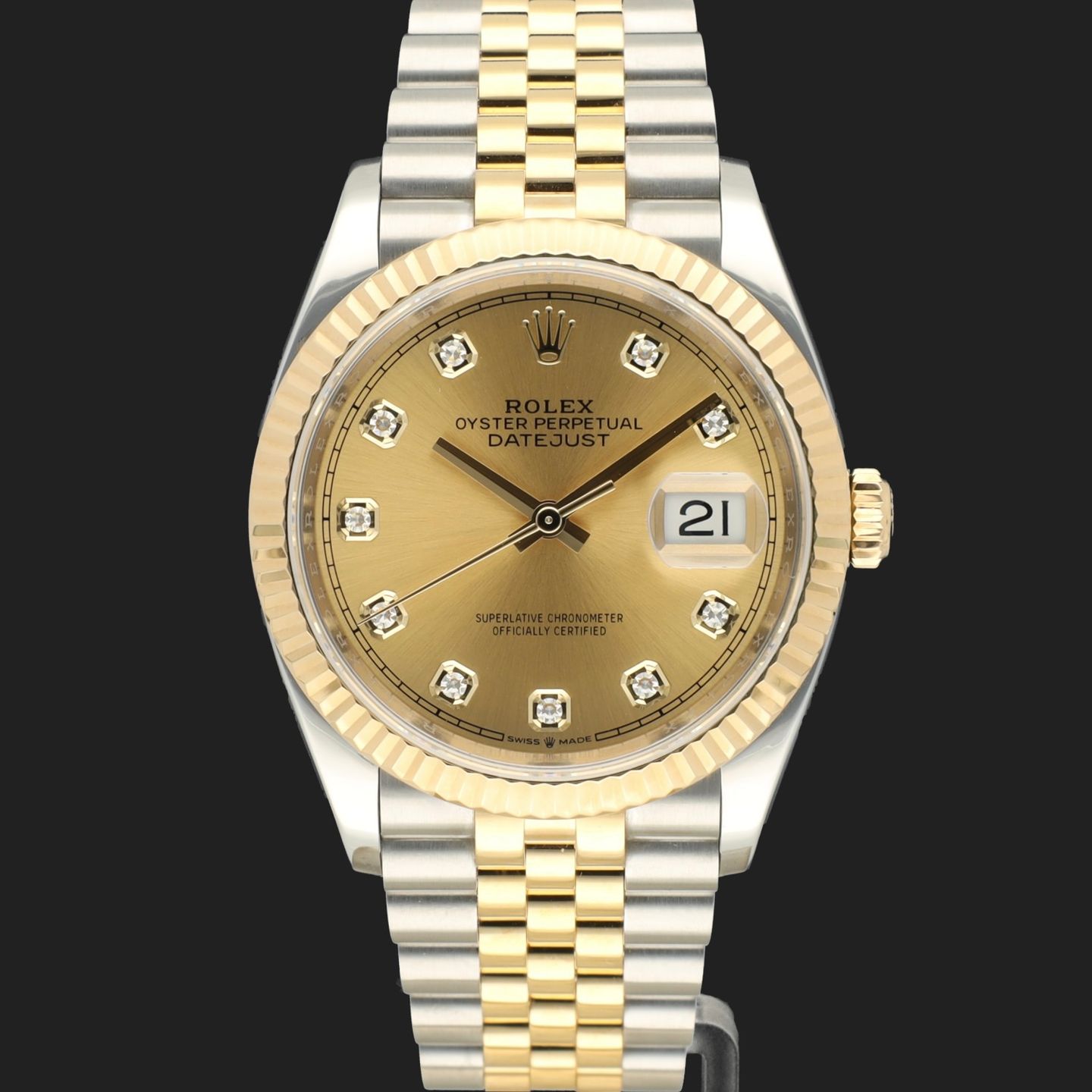 Rolex Datejust 36 126233 (2019) - Champagne dial 36 mm Gold/Steel case (2/8)