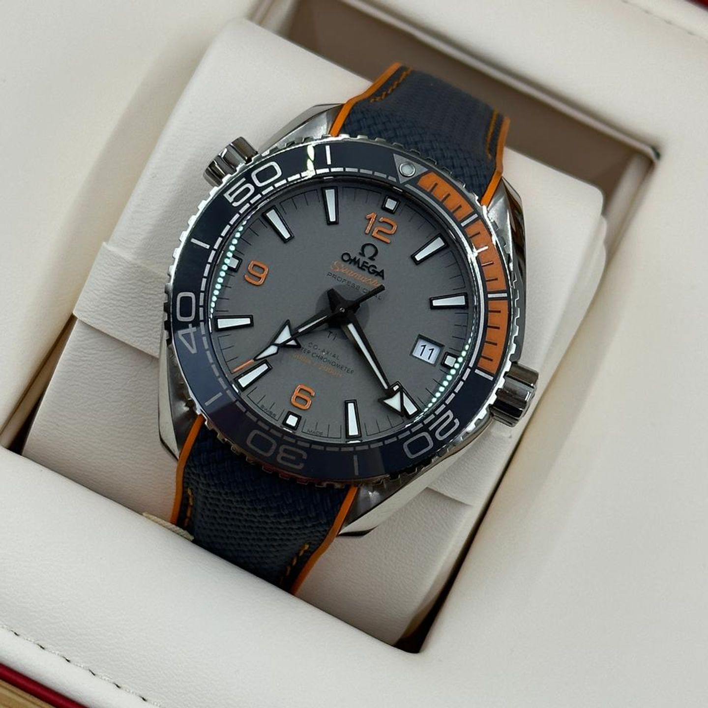 Omega Seamaster Planet Ocean 215.92.44.21.99.001 - (8/10)