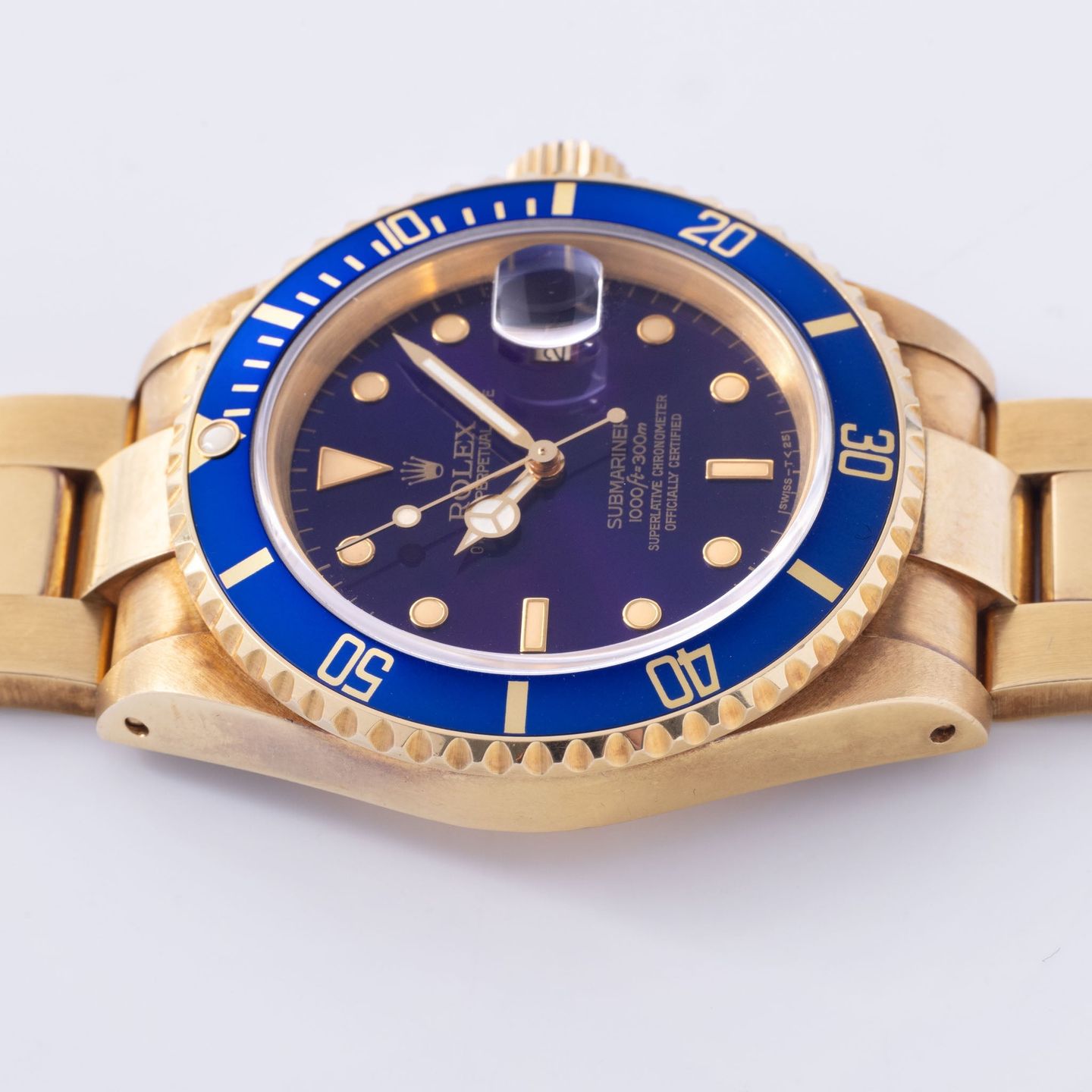 Rolex Submariner Date 16618 (Onbekend (willekeurig serienummer)) - Paars wijzerplaat 40mm Geelgoud (7/8)