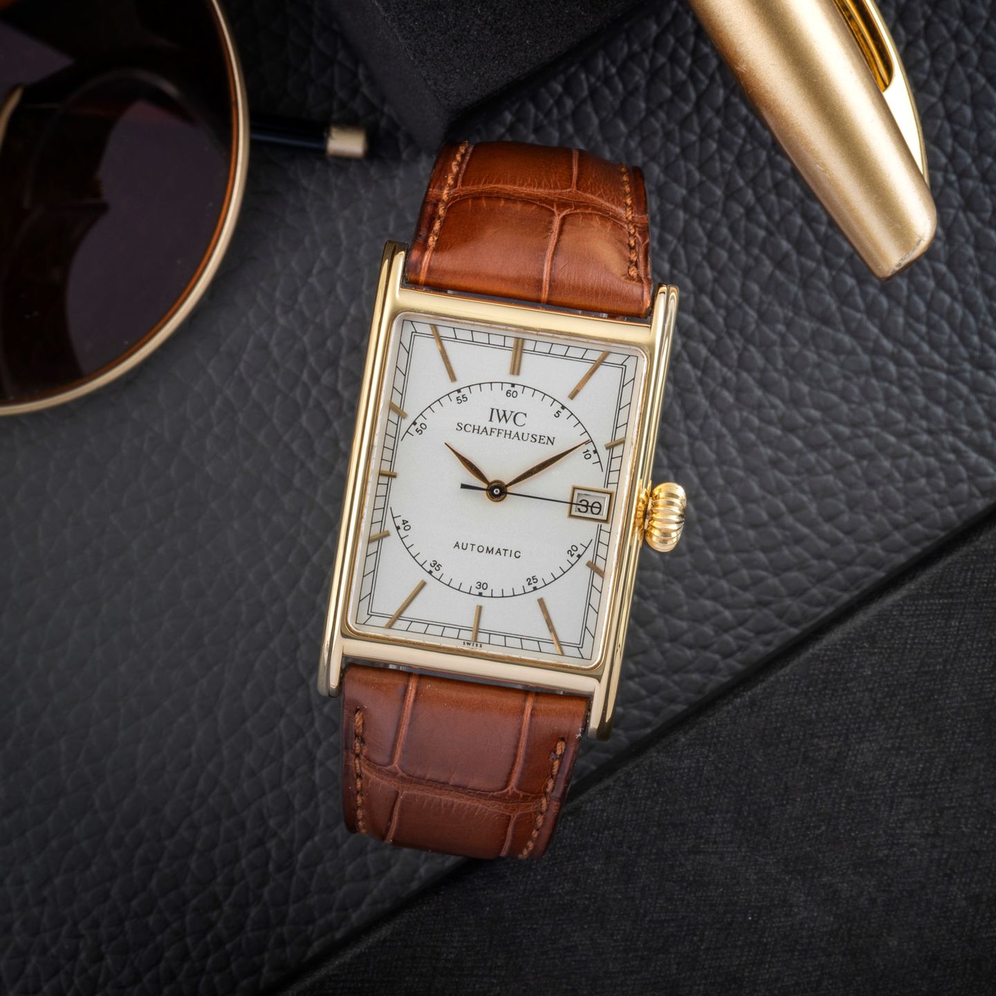 Unknown Unknown IW322601 (Unknown (random serial)) - (1/8)