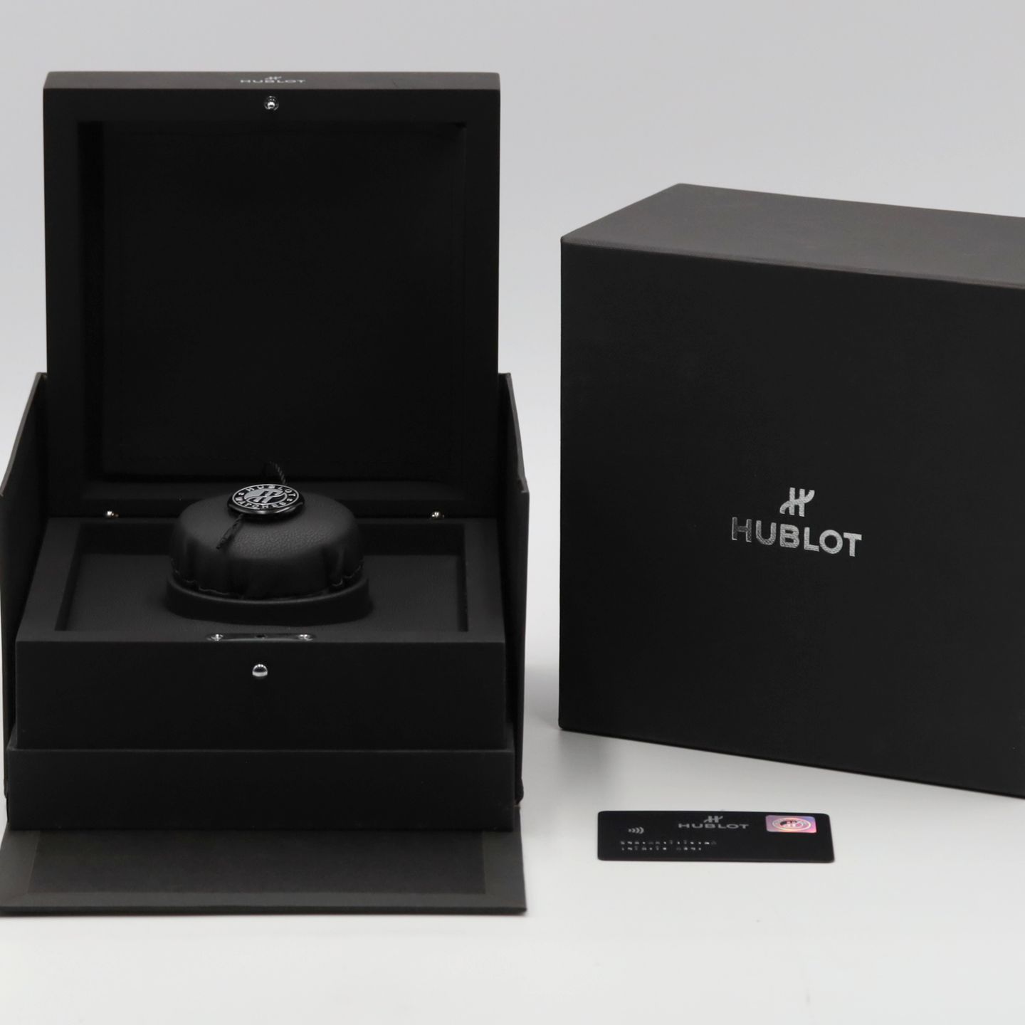 Hublot Classic Fusion Blue 542.NX.7170.LR - (8/8)