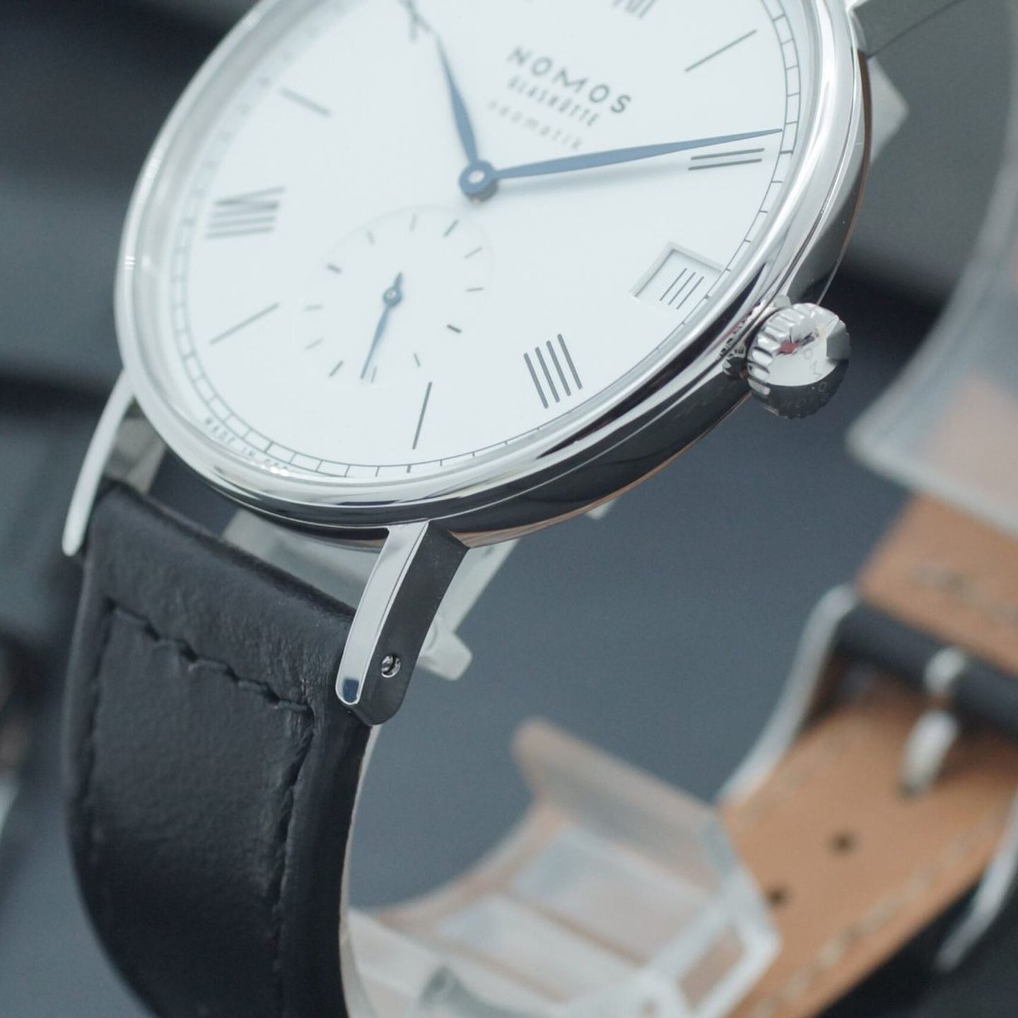 NOMOS Orion Neomatik 168 - (5/8)