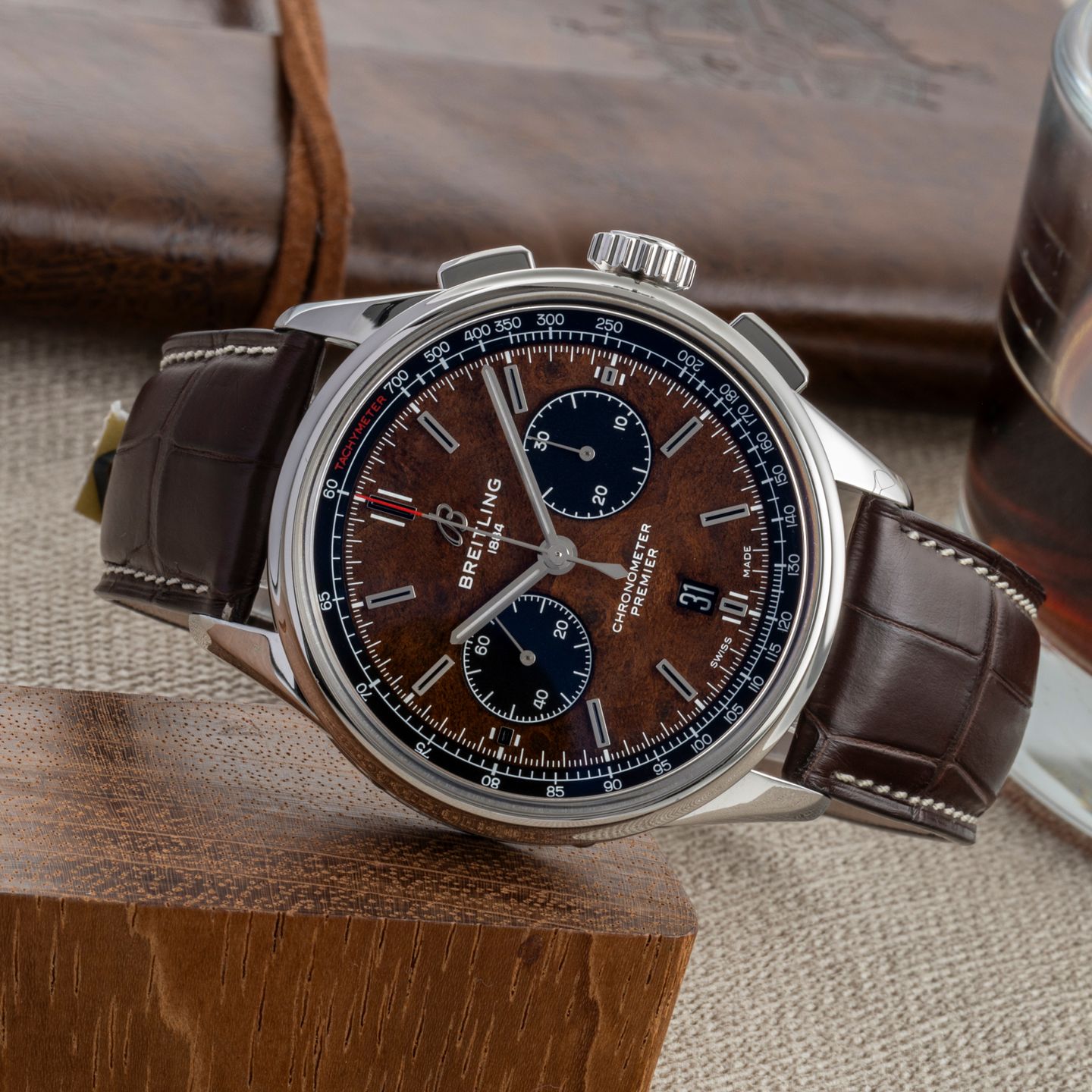 Breitling Premier AB01181A1Q1X1 (2019) - Brons wijzerplaat 42mm Staal (2/8)