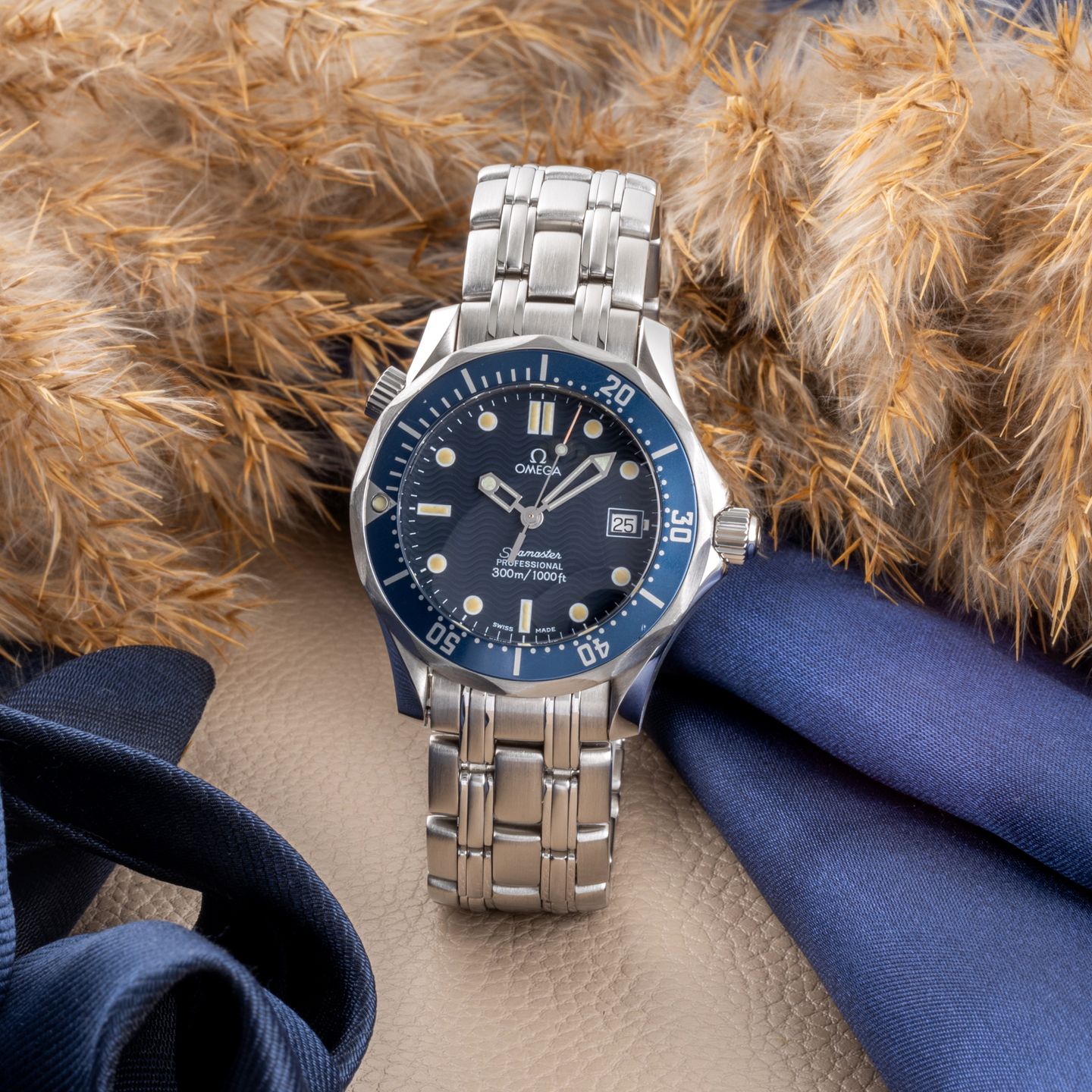 Omega Seamaster Diver 300 M 2561.80.00 (Unknown (random serial)) - Blue dial 36 mm Steel case (2/8)