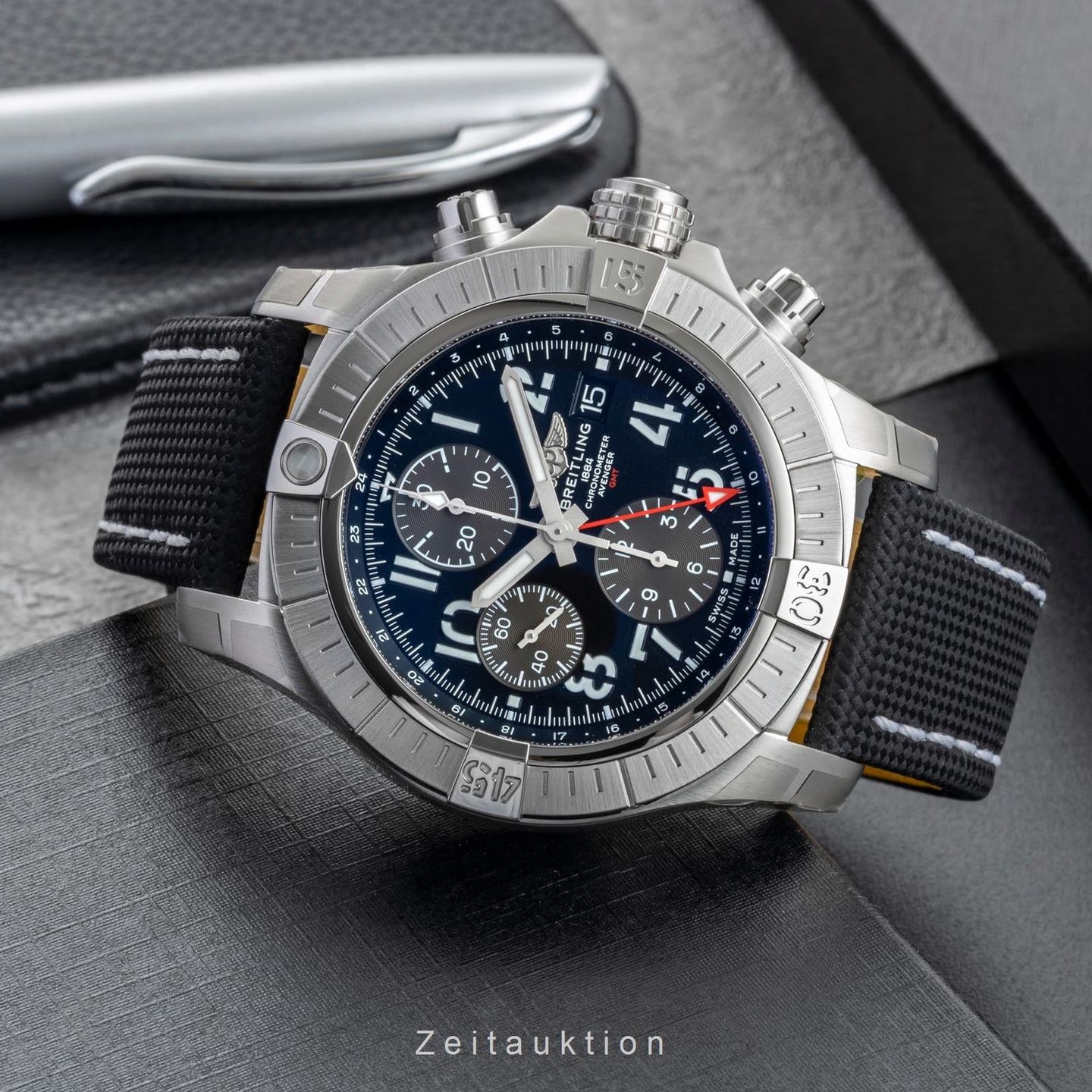 Breitling Avenger A24315101B1X1 - (2/8)