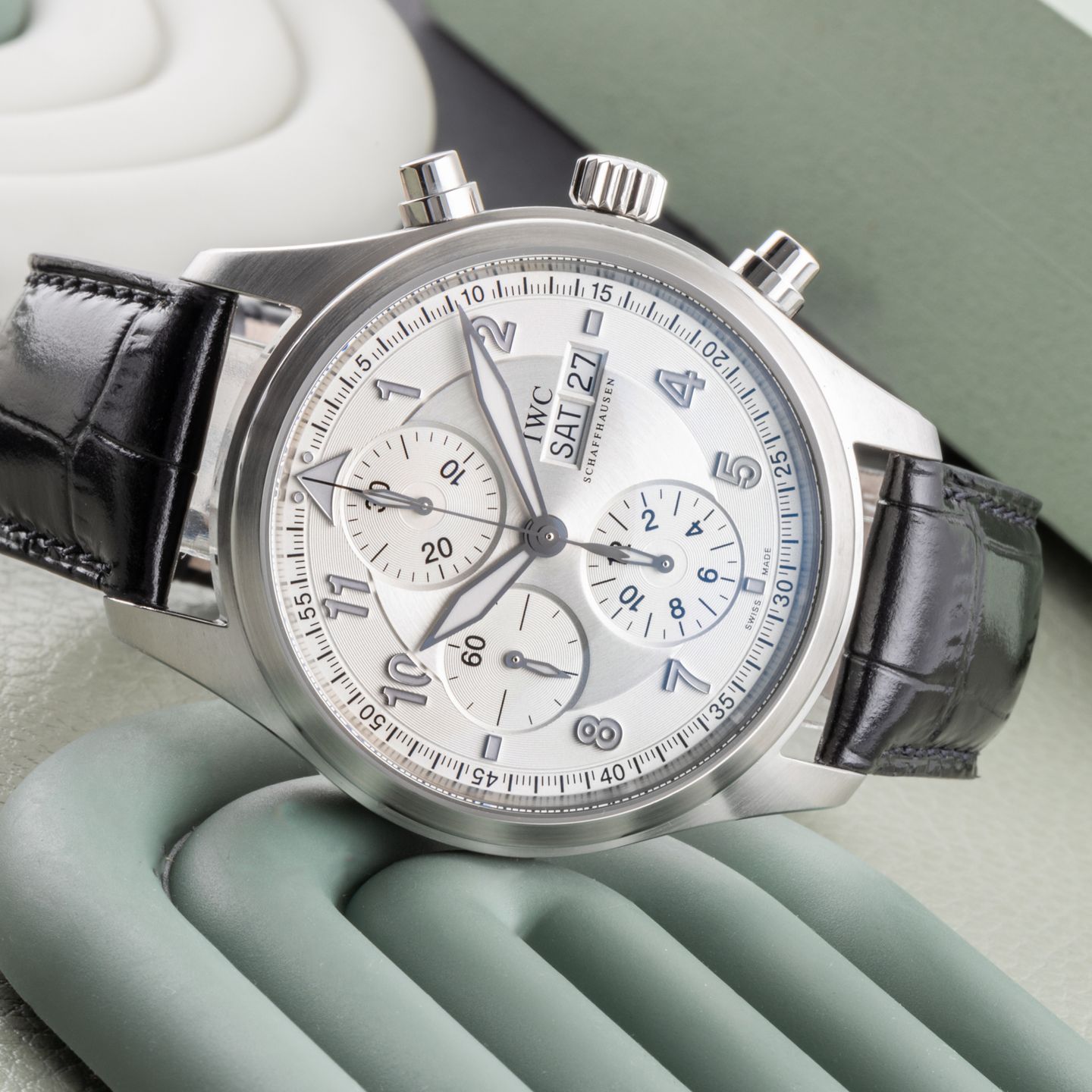 IWC Pilot Spitfire Chronograph IW371702 (2010) - Zilver wijzerplaat 42mm Staal (2/8)