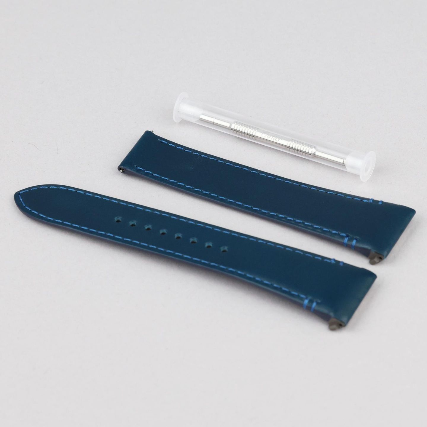 Cartier Santos WGSA0019 (2026) - Silver dial 39 mm Rose Gold case (8/8)