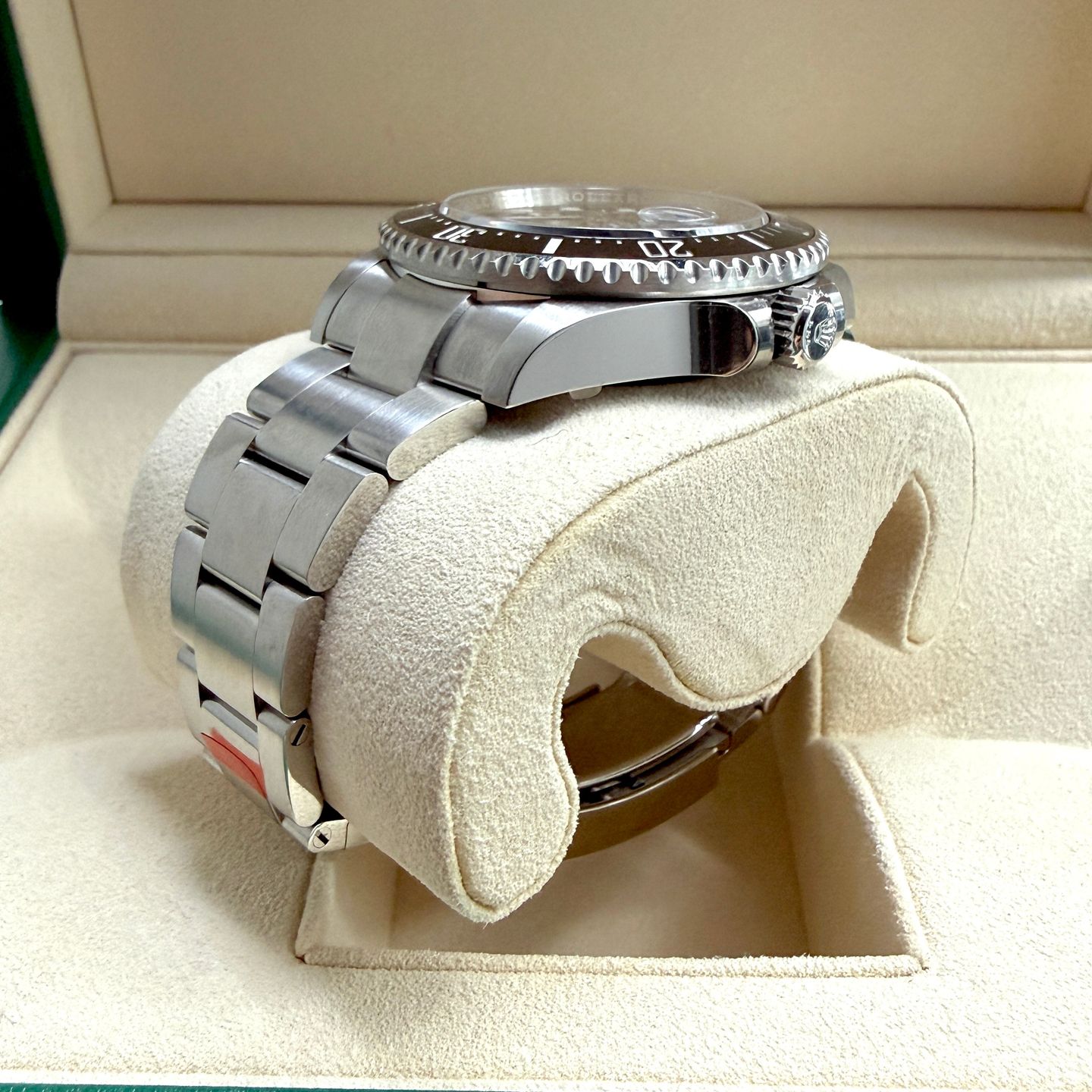 Rolex Sea-Dweller 126600 - (4/7)