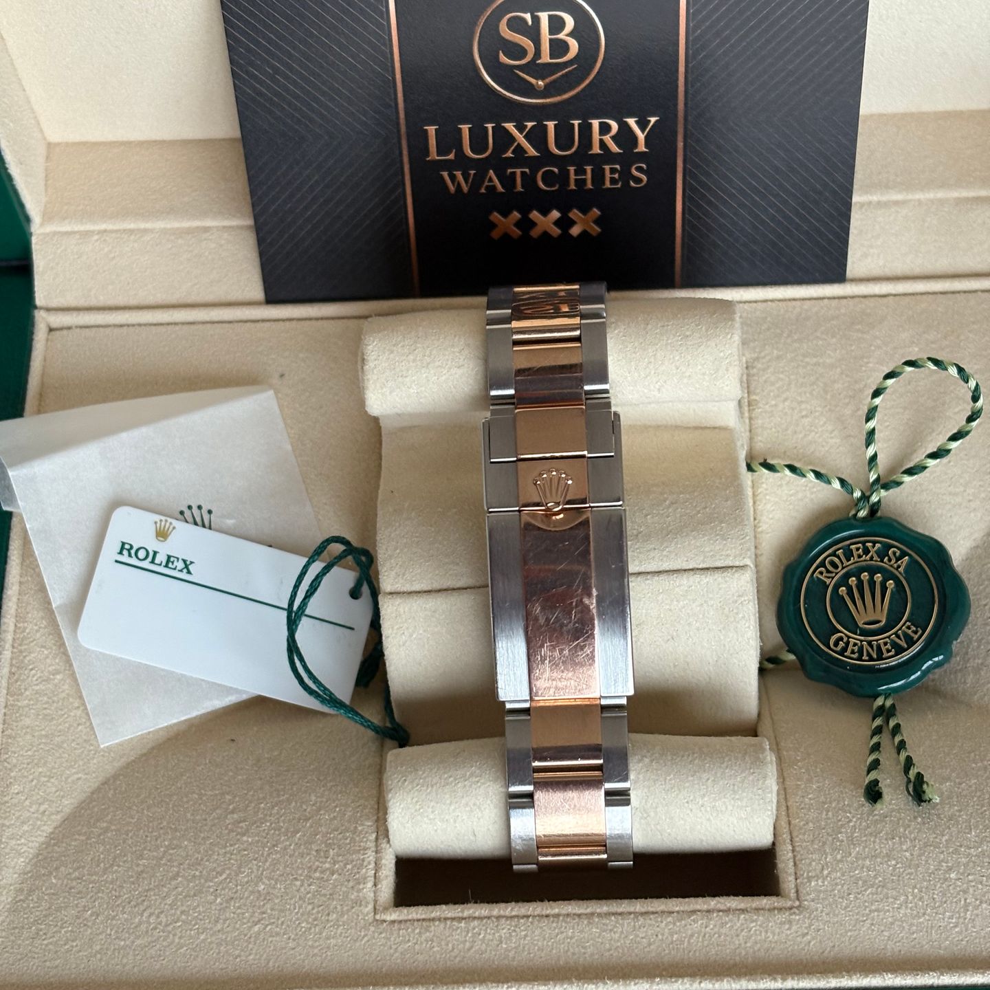 Rolex GMT-Master II 126711CHNR - (2/2)