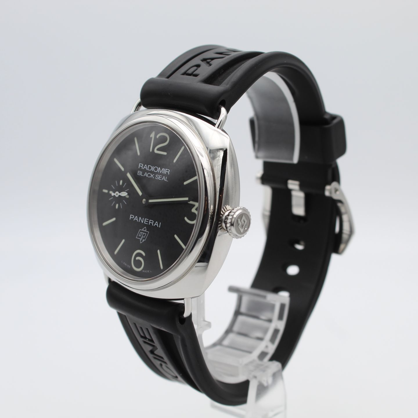 Panerai Radiomir Black Seal PAM00380 (2016) - Black dial 45 mm Steel case (4/8)