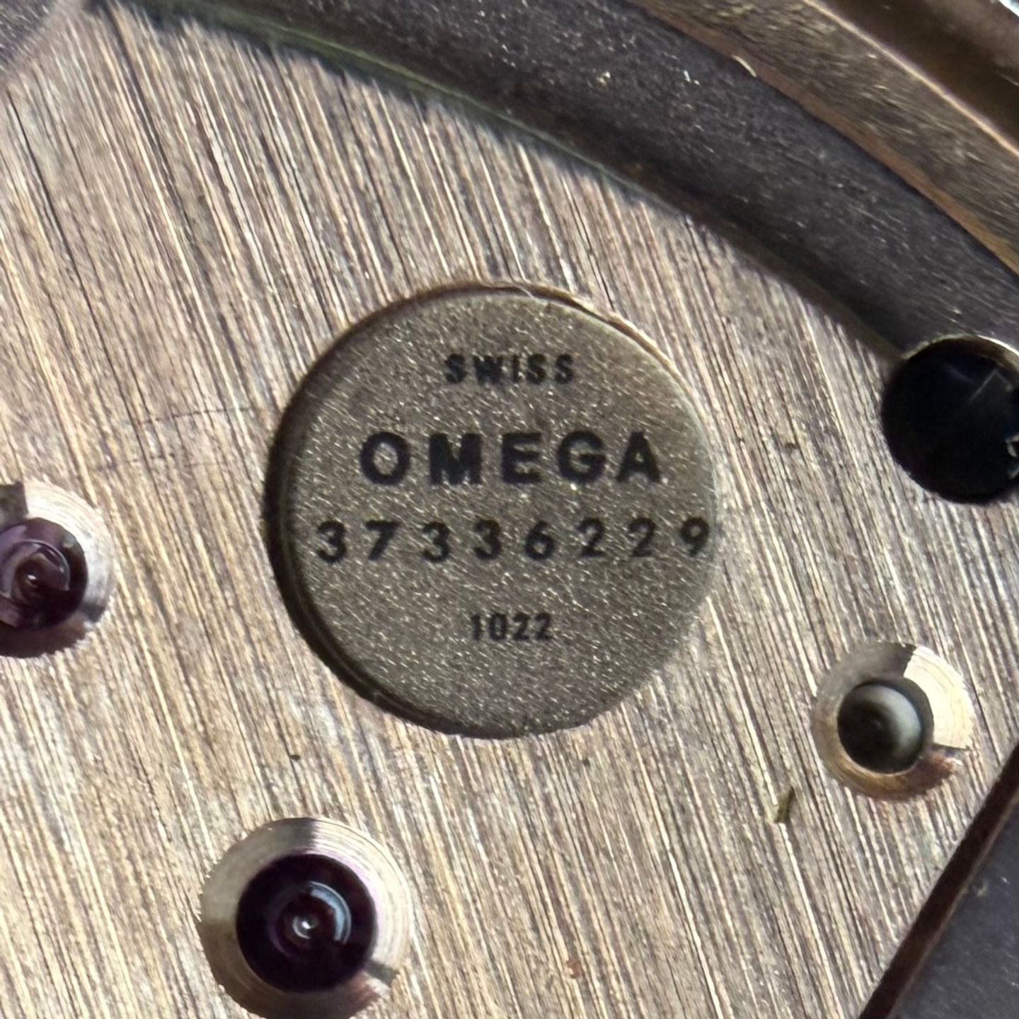 Omega Genève 166.0169 - (4/8)