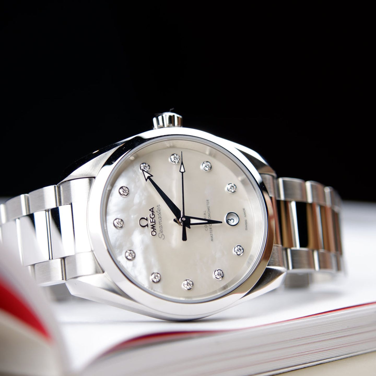 Omega Seamaster Aqua Terra 220.10.38.20.55.001 (2026) - Parelmoer wijzerplaat 38mm Staal (1/2)