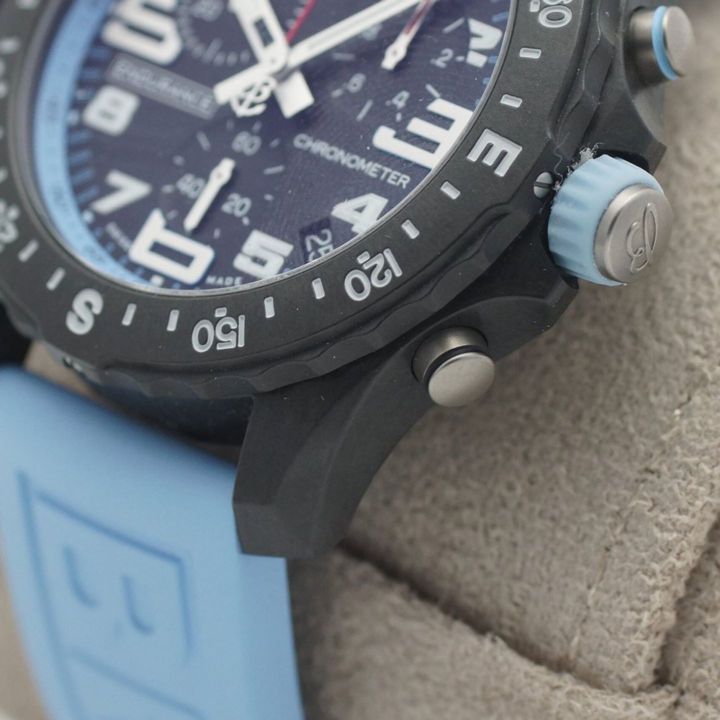 Breitling Endurance Pro X82310 - (5/8)