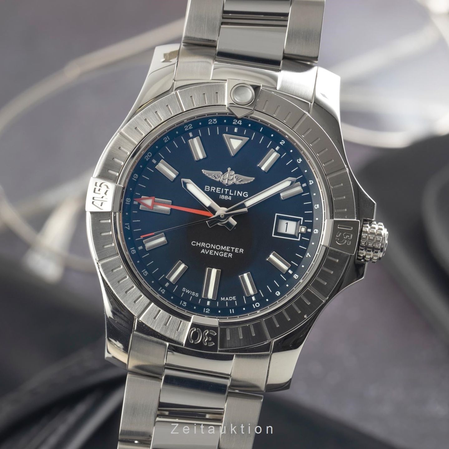Breitling Avenger A32397101B1A1 - (1/8)
