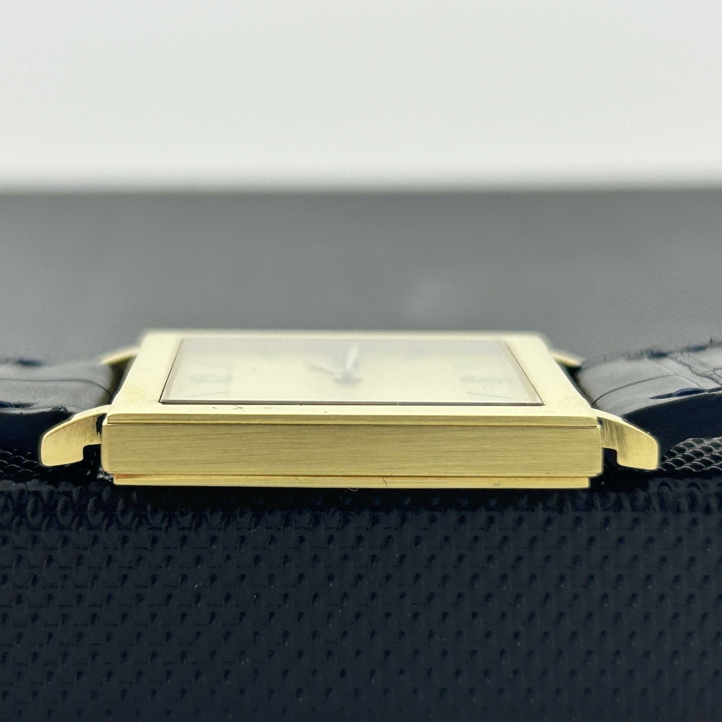 Piaget Altiplano 50930 (Unknown (random serial)) - White dial 31 mm Yellow Gold case (4/8)