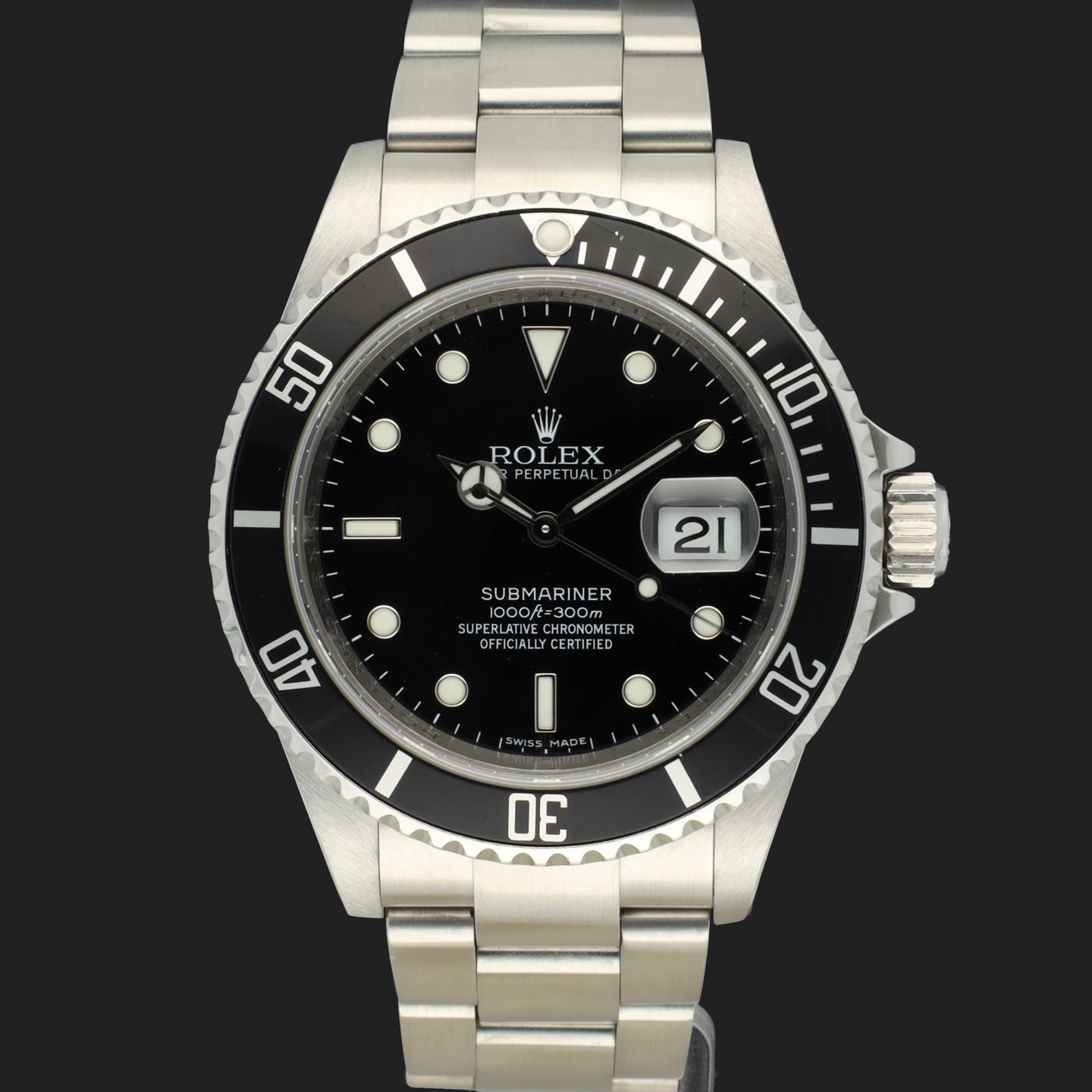 Rolex Submariner Date 16610 (2008) - Black dial 40 mm Steel case (2/7)