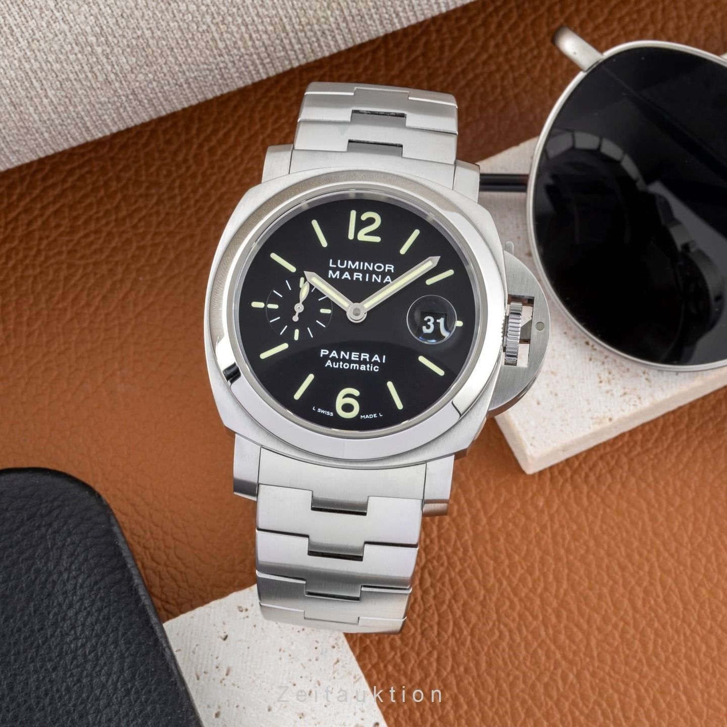 Panerai Luminor Marina Automatic PAM00299 (Onbekend (willekeurig serienummer)) - Zwart wijzerplaat 44mm Staal (3/8)