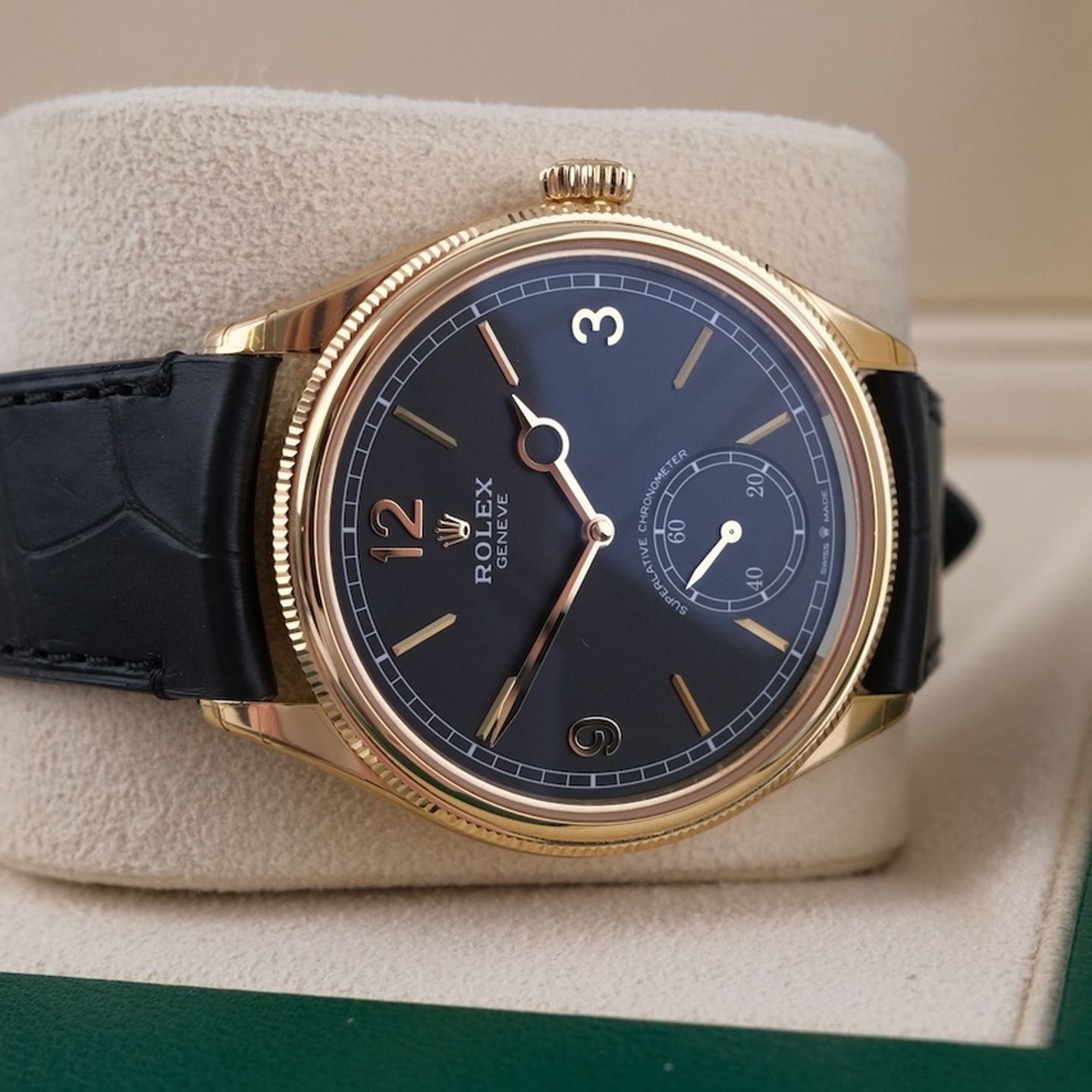 Rolex Perpetual 1908 52508 (2024) - 39mm Geelgoud (7/8)