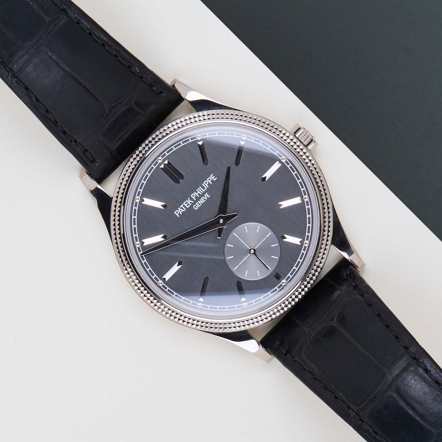 Patek Philippe Calatrava 6119G-001 - (1/8)