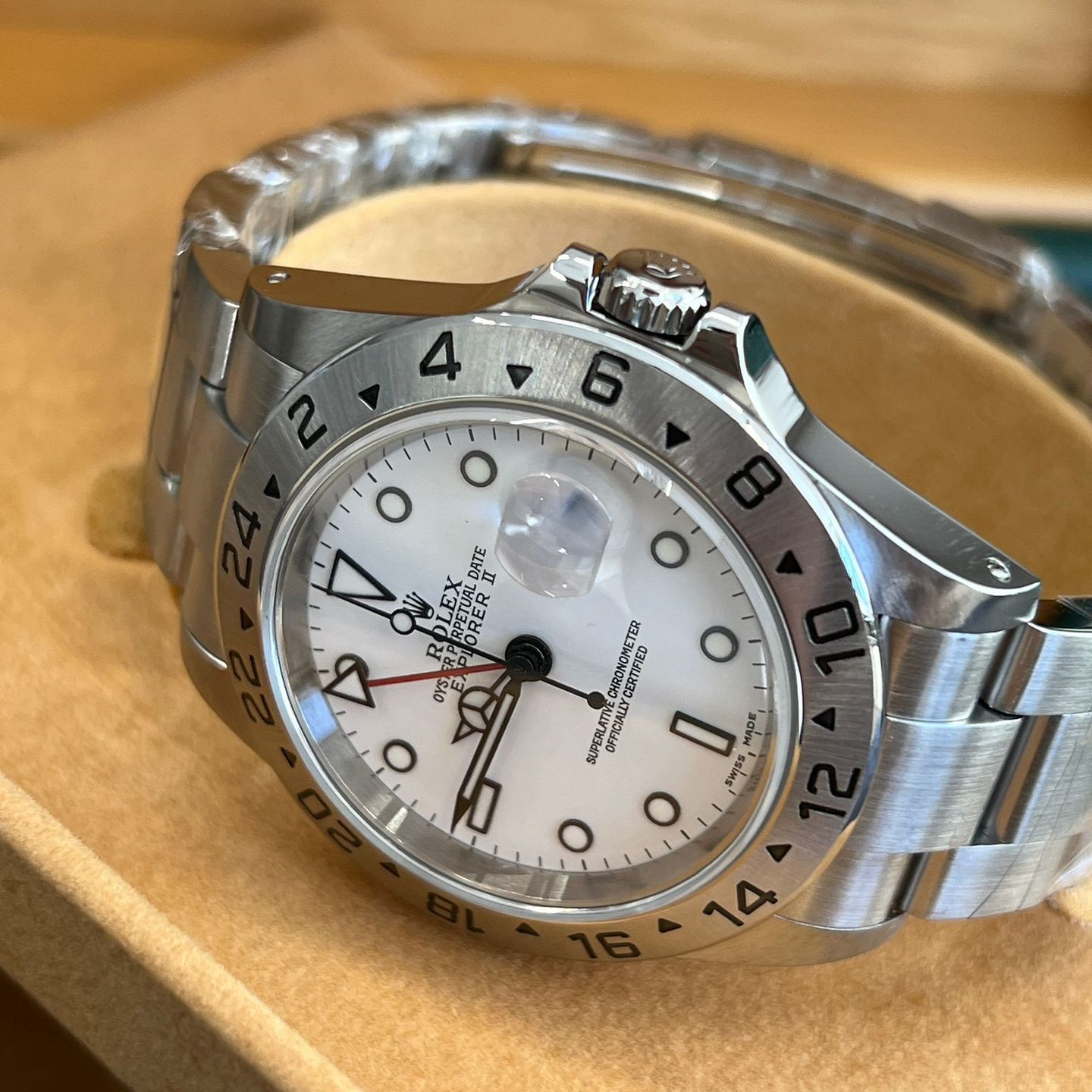Rolex Explorer II 16570 - (5/8)