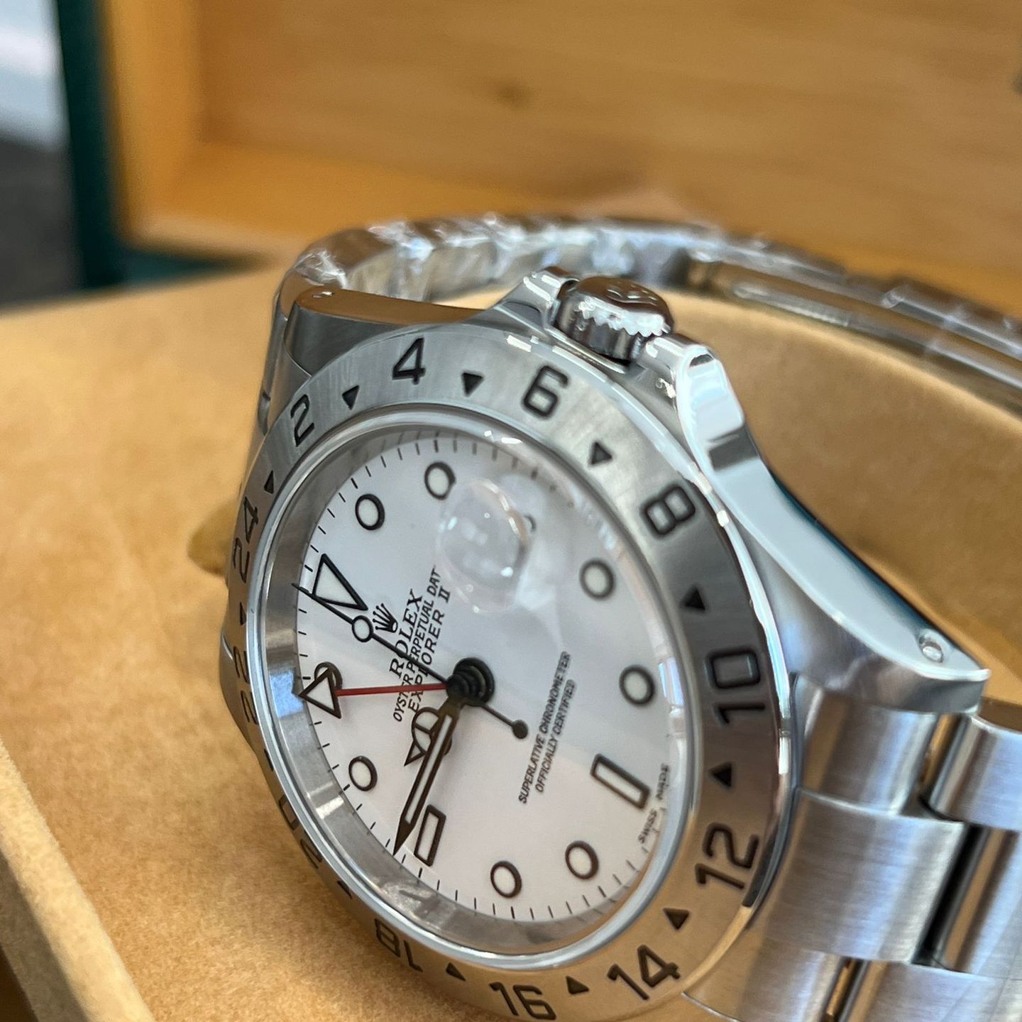 Rolex Explorer II 16570 - (1/8)