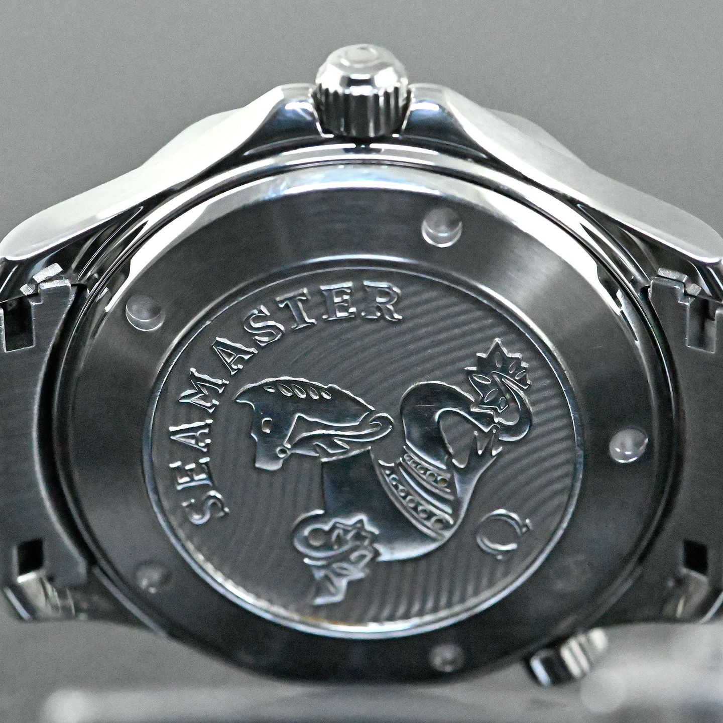 Omega Seamaster Diver 300 M 212.30.41.20.01.003 (2014) - Zwart wijzerplaat 41mm Staal (4/8)