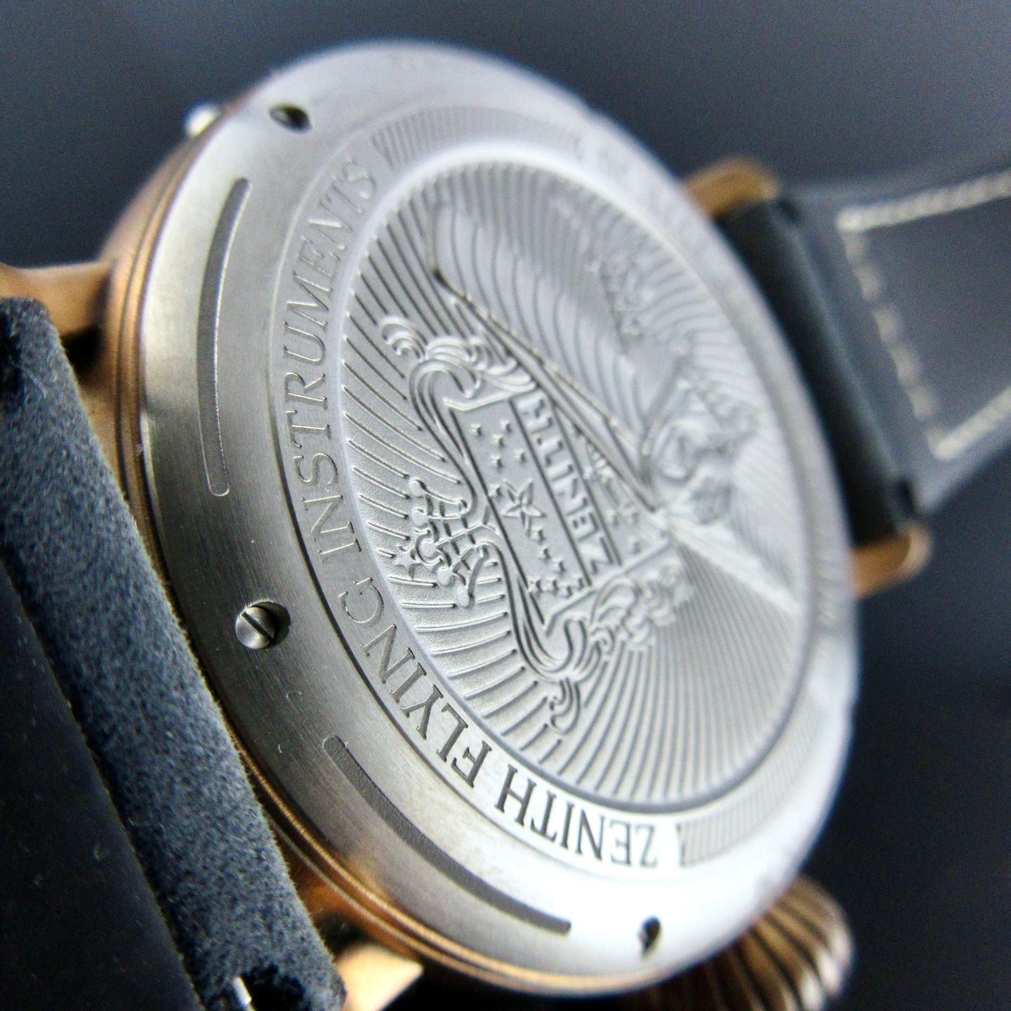 Zenith Pilot Type 20 Extra Special 29.1940.679/57.C808 (2025) - Zwart wijzerplaat 40mm Brons (7/8)