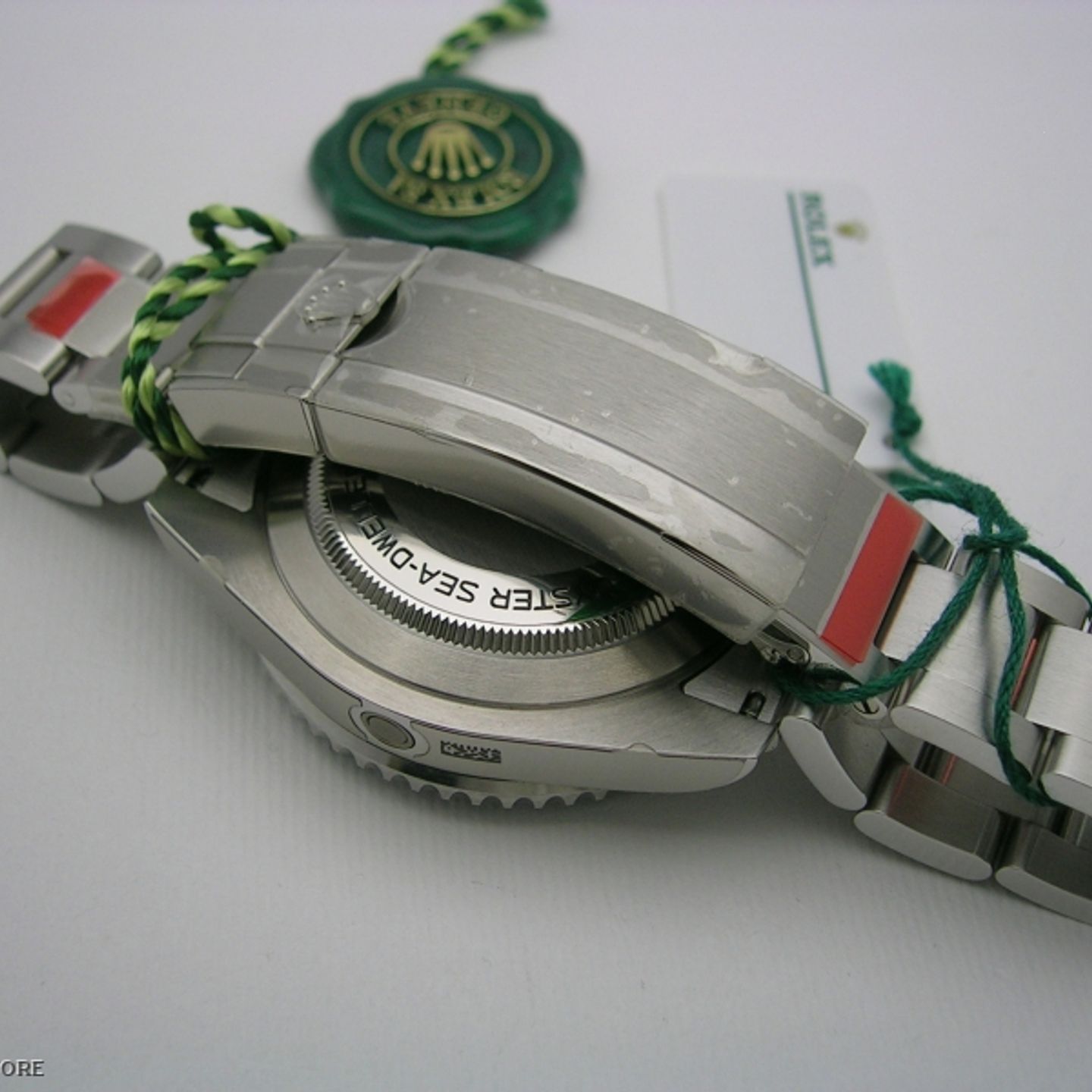 Rolex Sea-Dweller 4000 116600 (2017) - Black dial 40 mm Steel case (3/4)