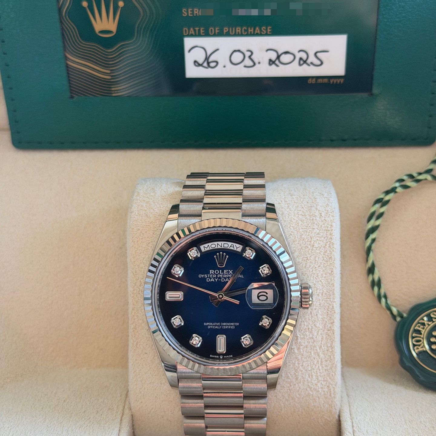 Rolex Day-Date 36 128239 (2025) - Blue dial 36 mm White Gold case (5/6)